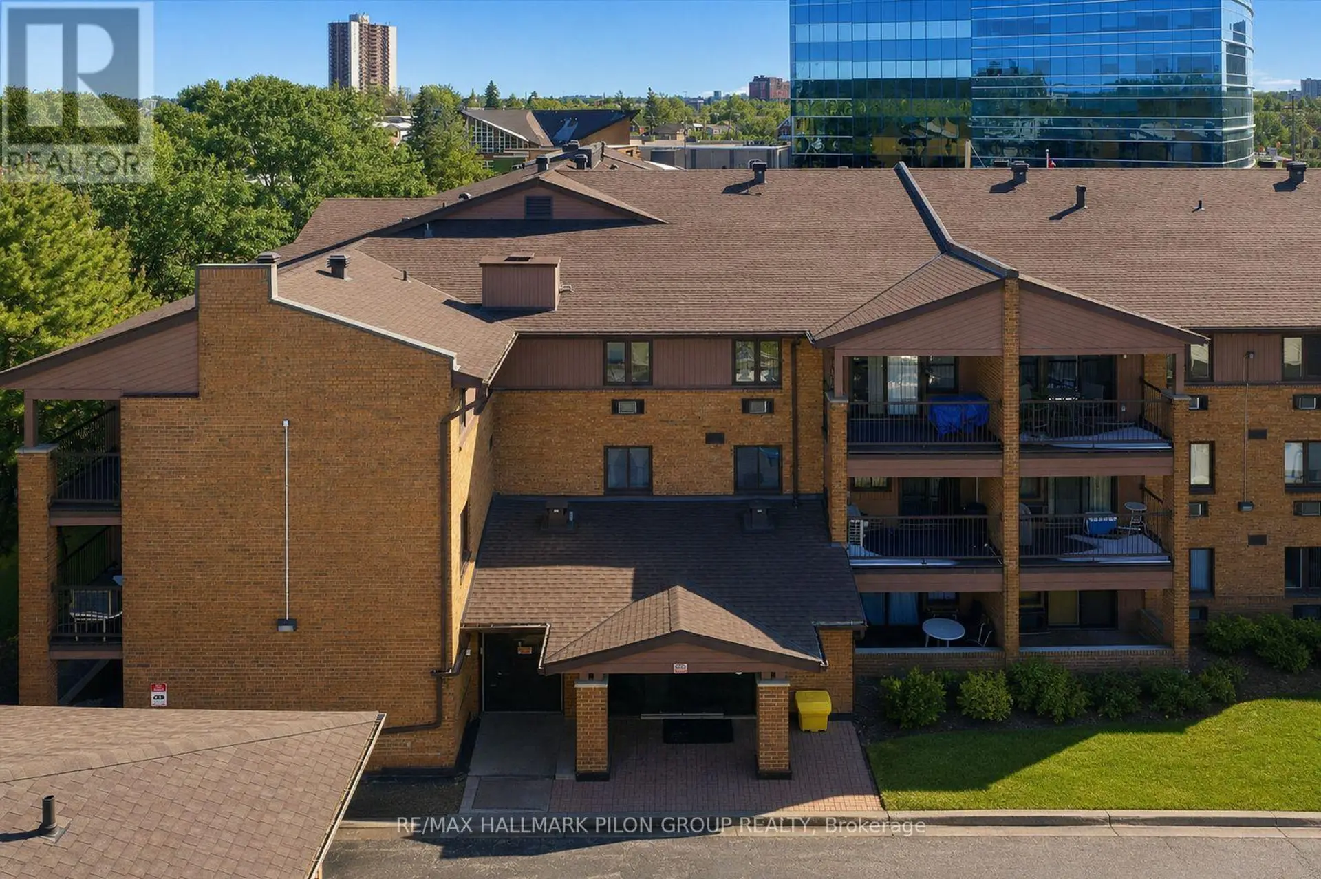 #206 316 SAVARD AVENUE - Image 1