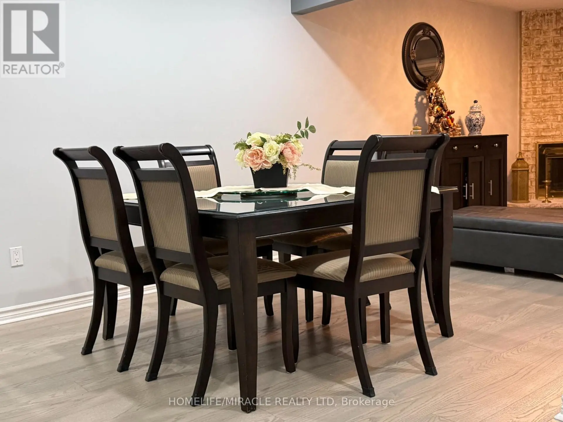 163 MABLEY CRESCENT - Image 3