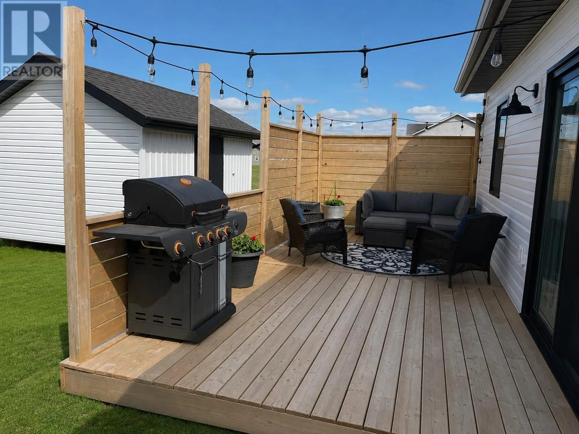 109 WATERS EDGE Lane - Image 4