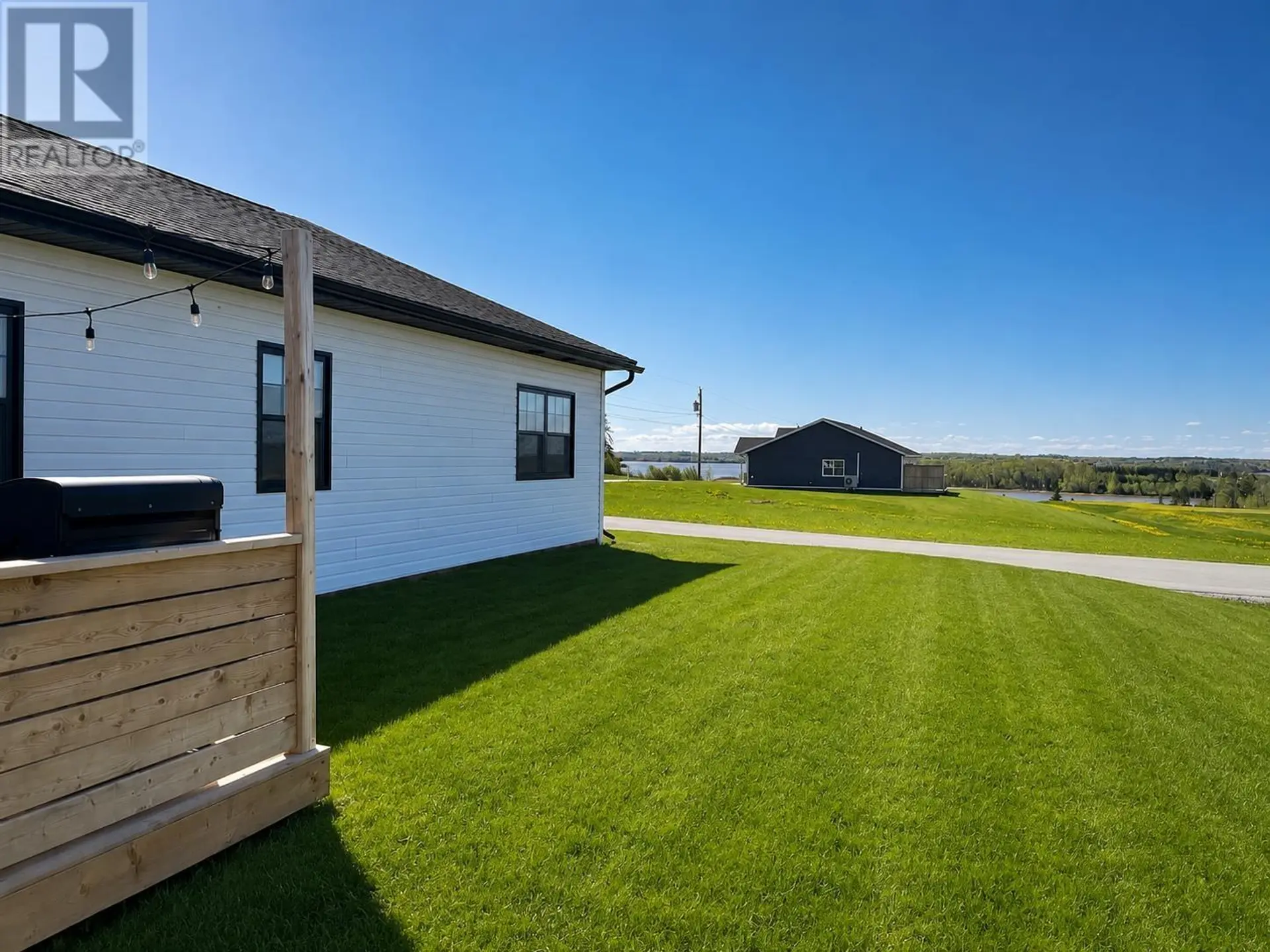 109 WATERS EDGE Lane - Image 5