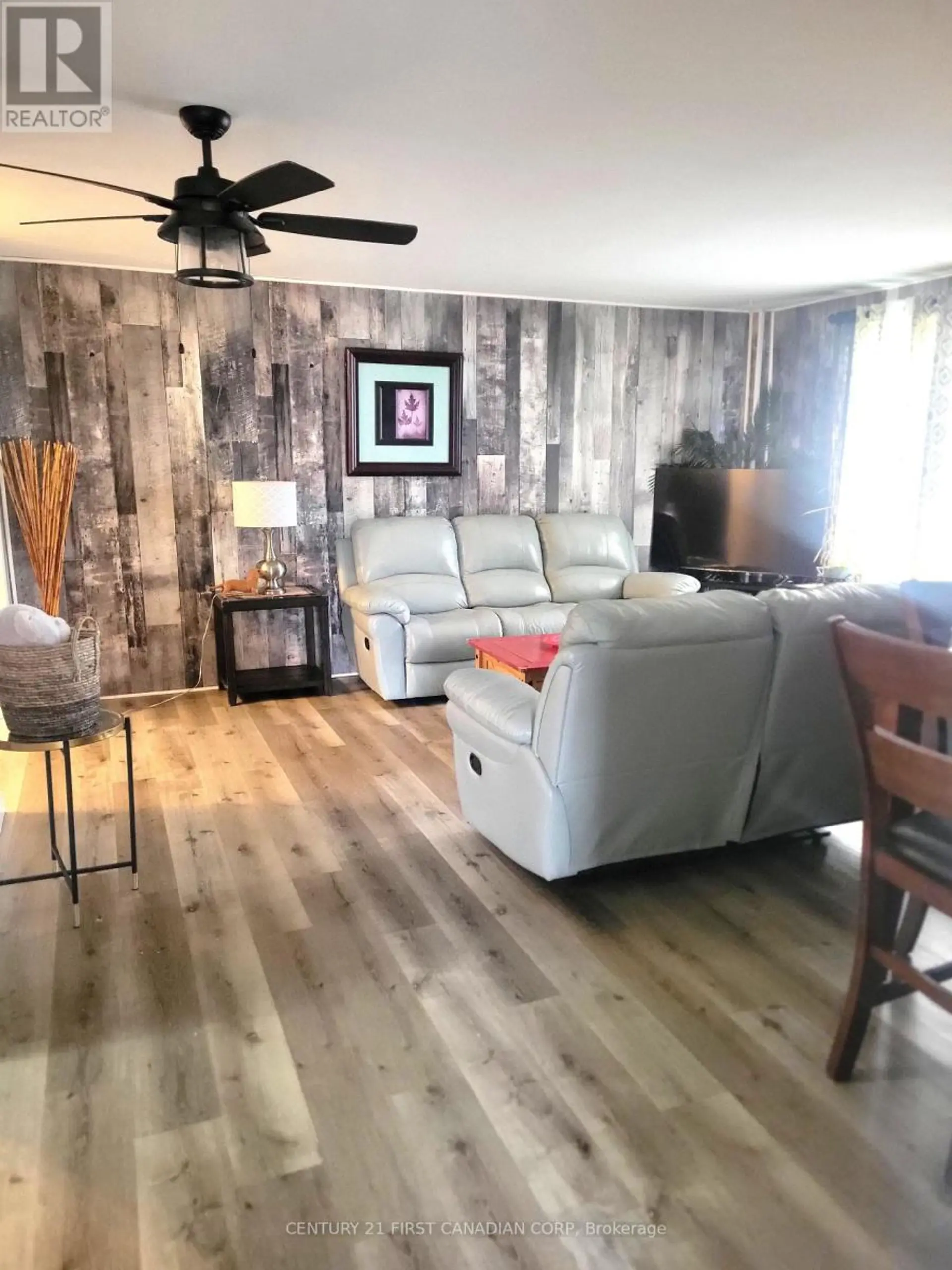 #604 583 MORNINGTON AVENUE - Image 6