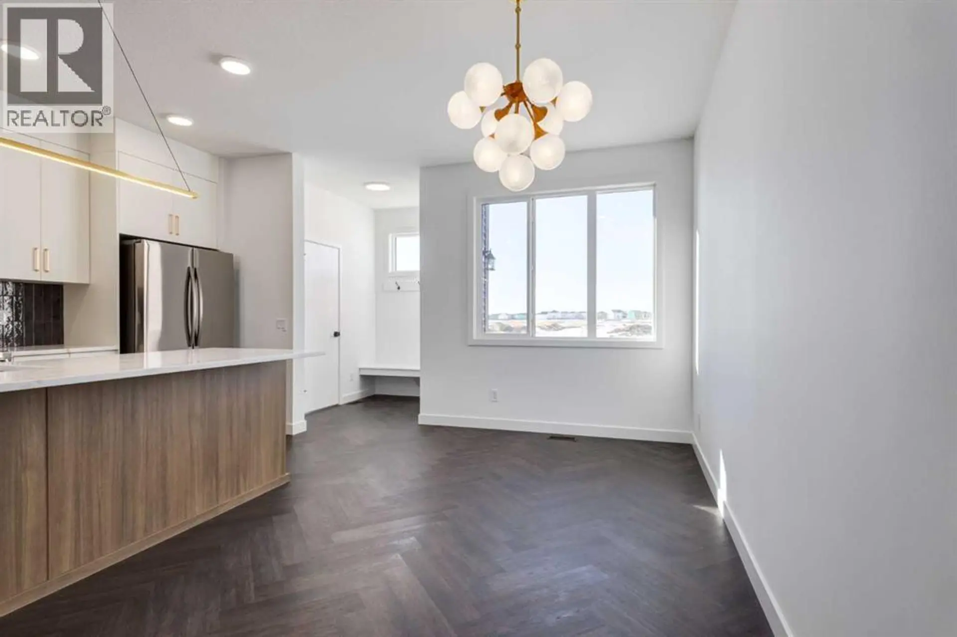 411 Clydesdale Avenue - Image 11