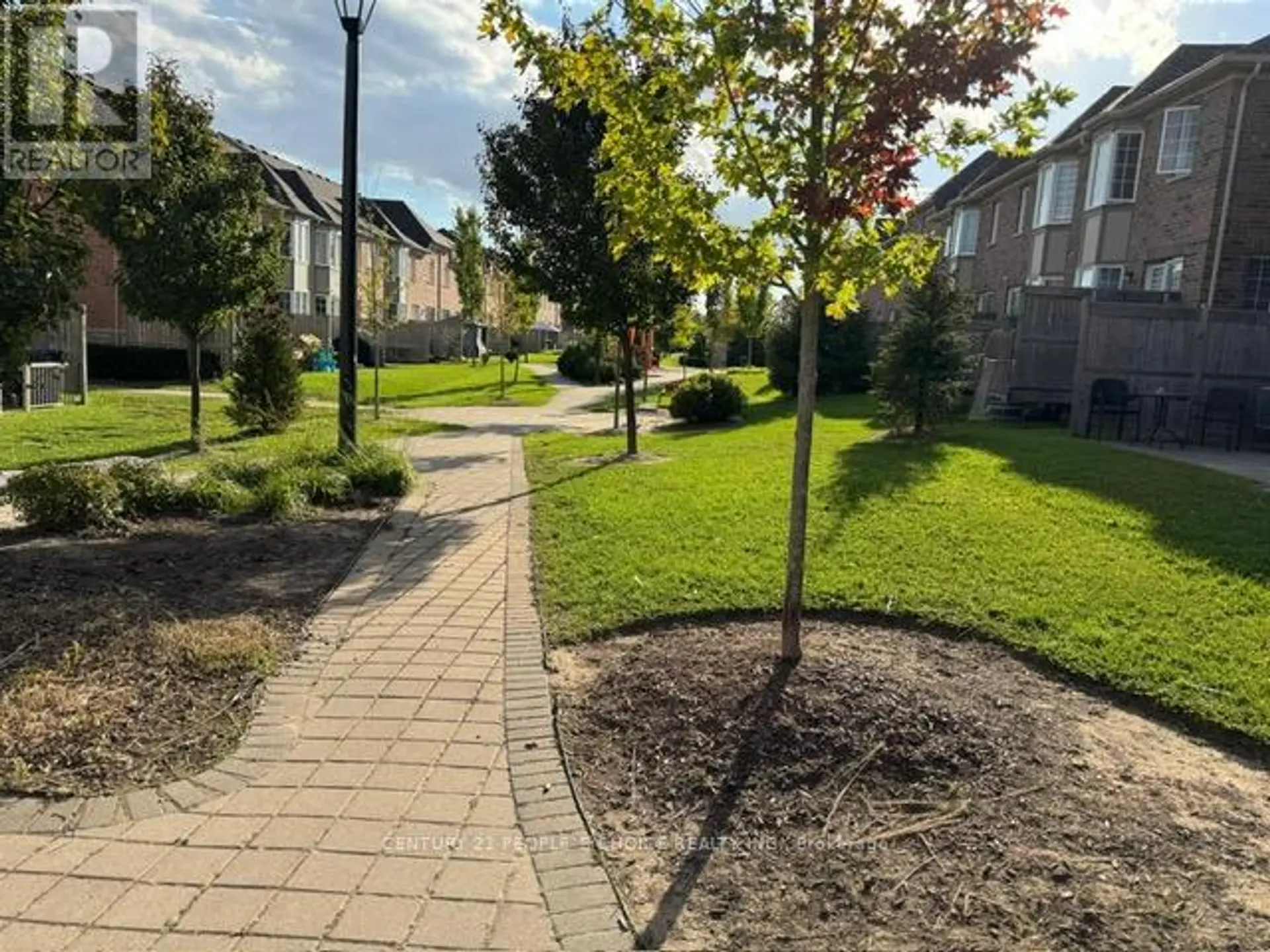 78 UTOPIA WAY - Image 11