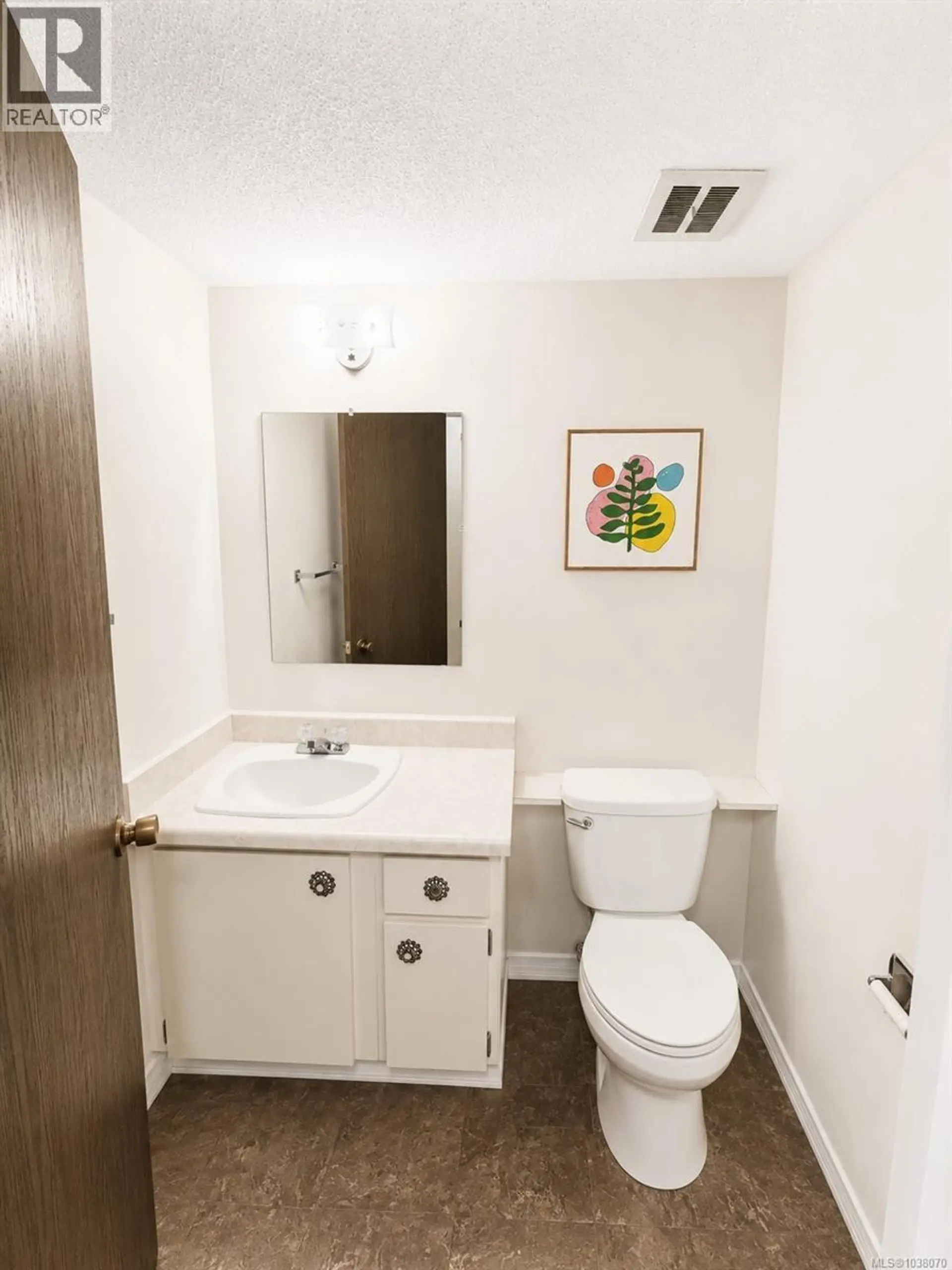 #205 7450 Rupert St - Image 9