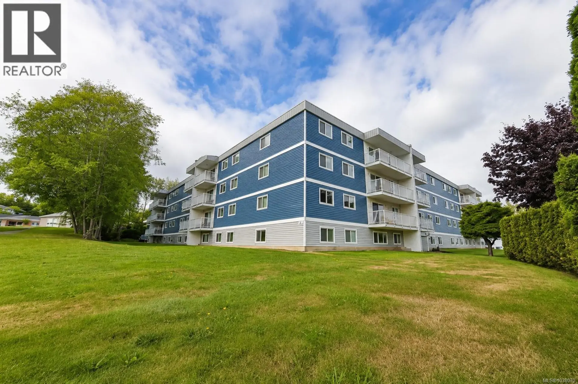 #205 7450 Rupert St - Image 16
