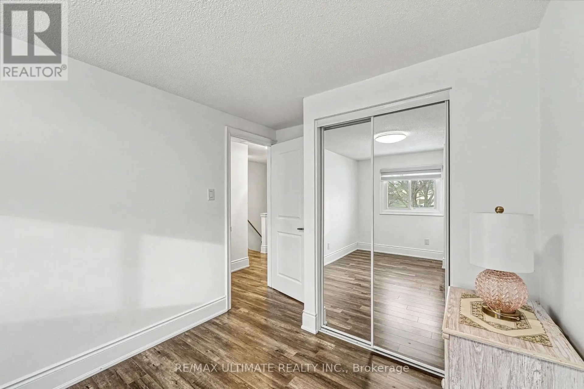 29 KIPLING CRESCENT - Image 12