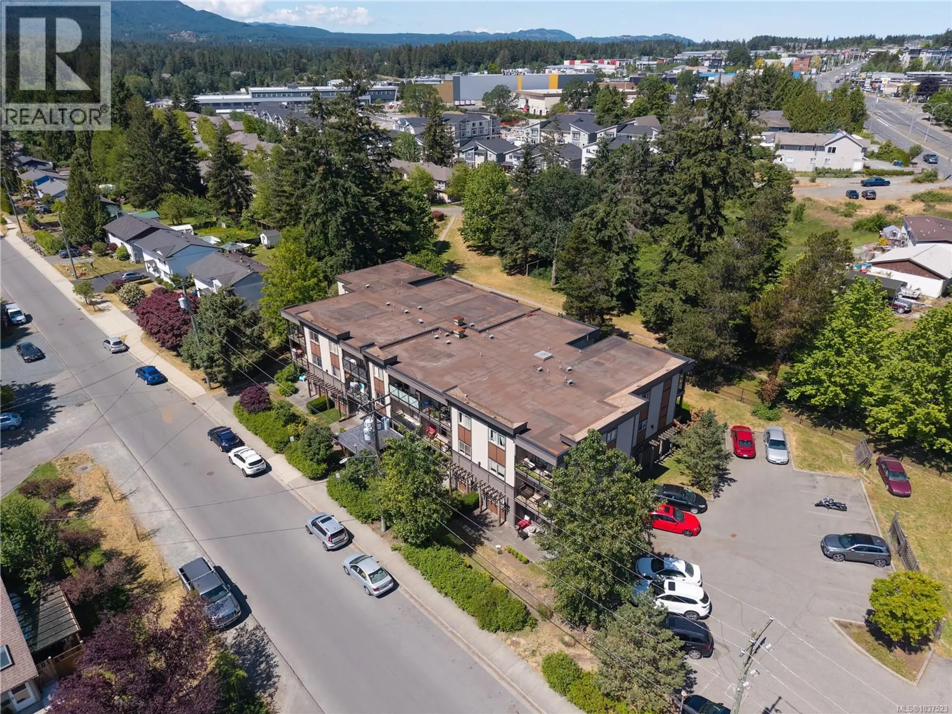 #103 1600 Caspers Way - Image 18