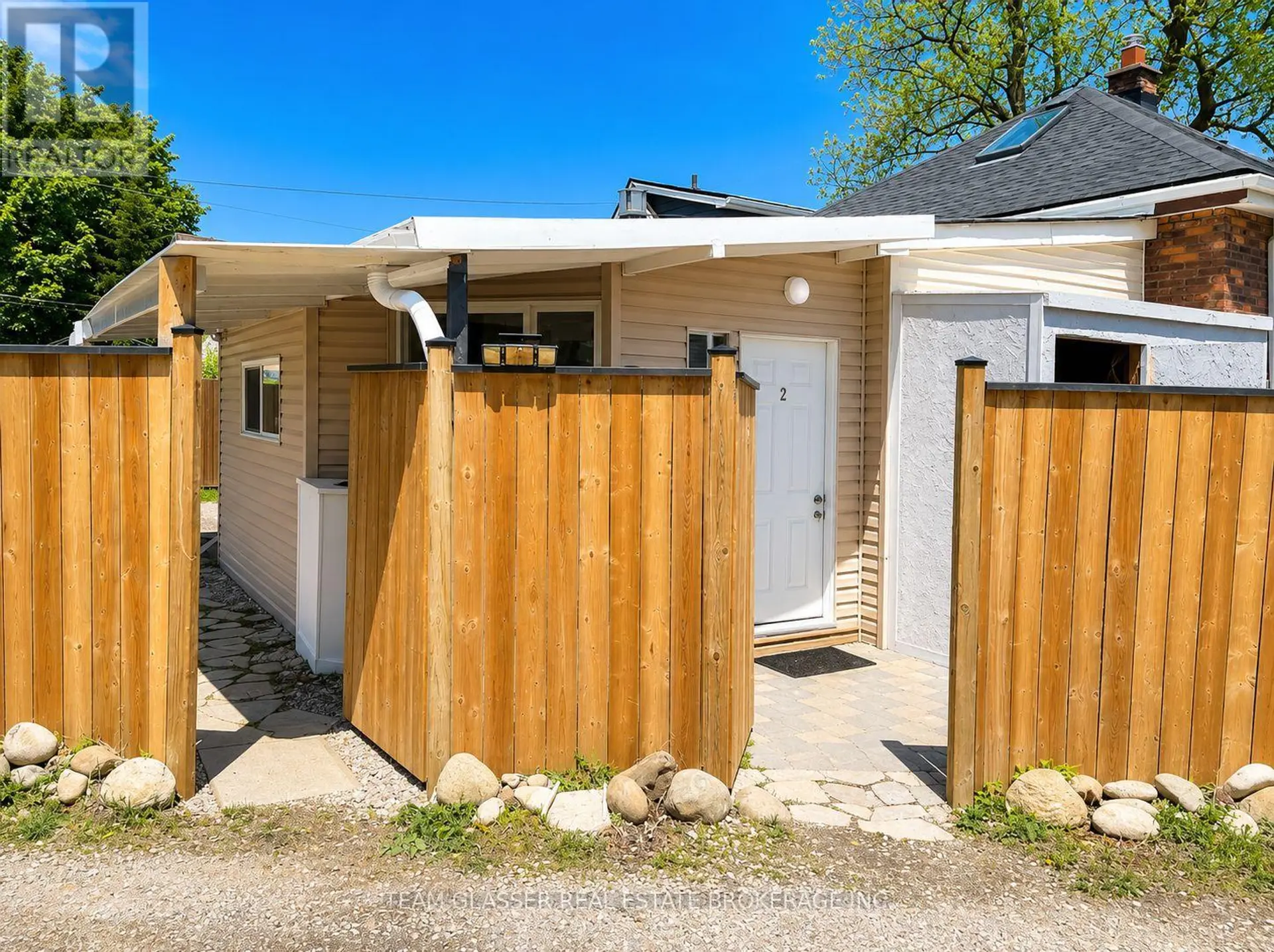 139 DELAWARE STREET - Image 4