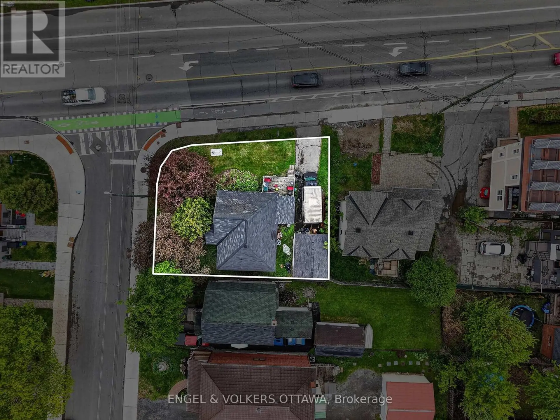 1 CAROLINE AVENUE - Image 5