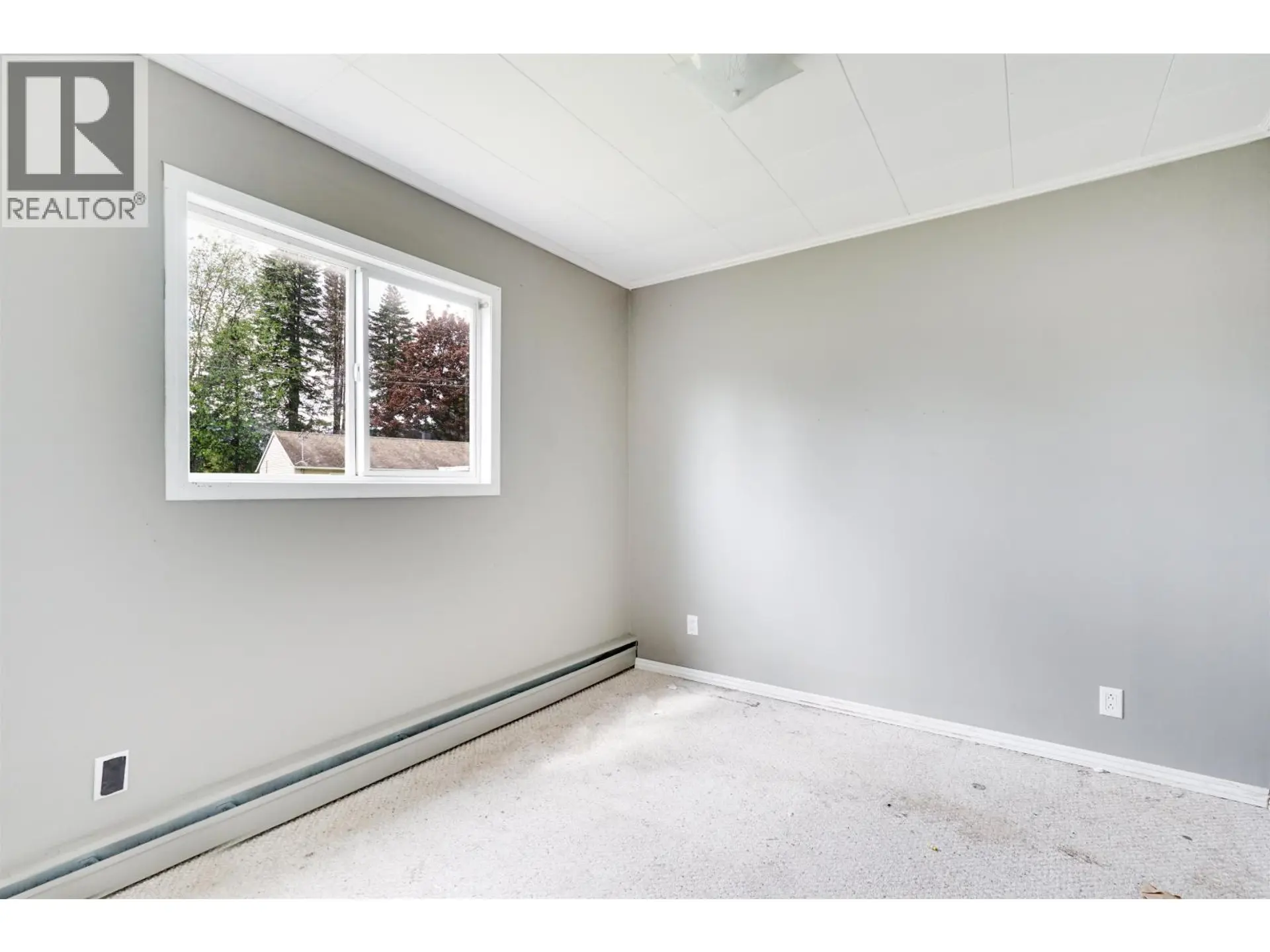 120 SAGUENAY STREET - Image 8