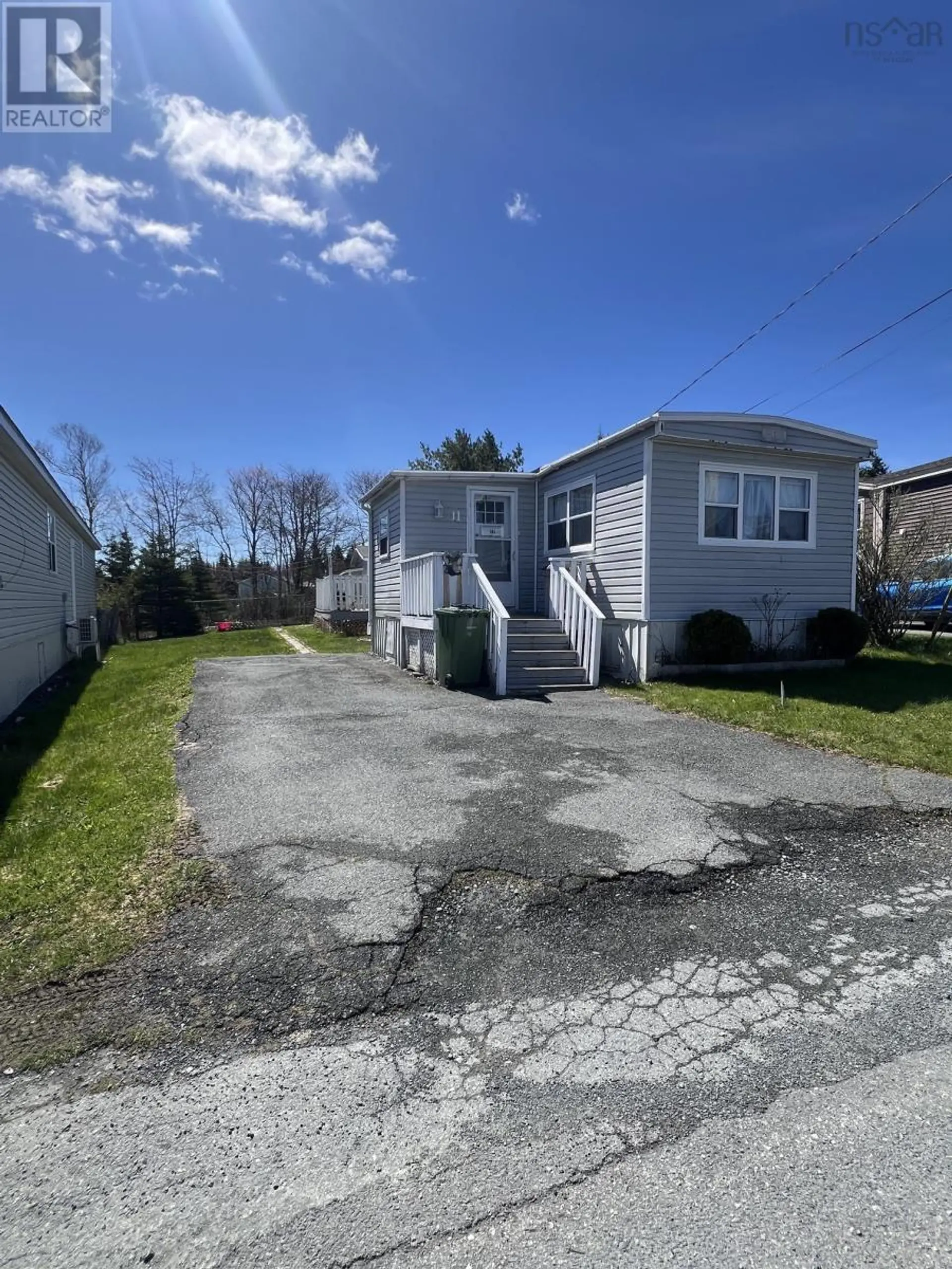 11 Maple Lane - Image 2