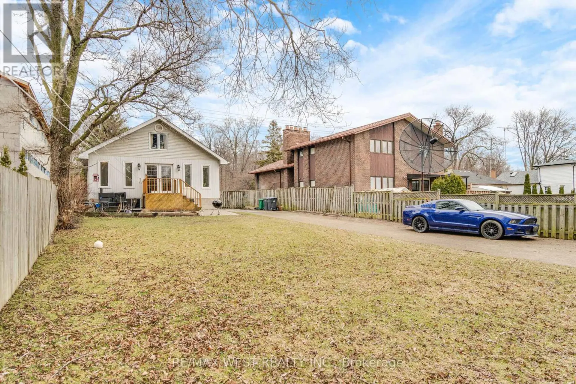 1518 CAWTHRA ROAD - Image 13