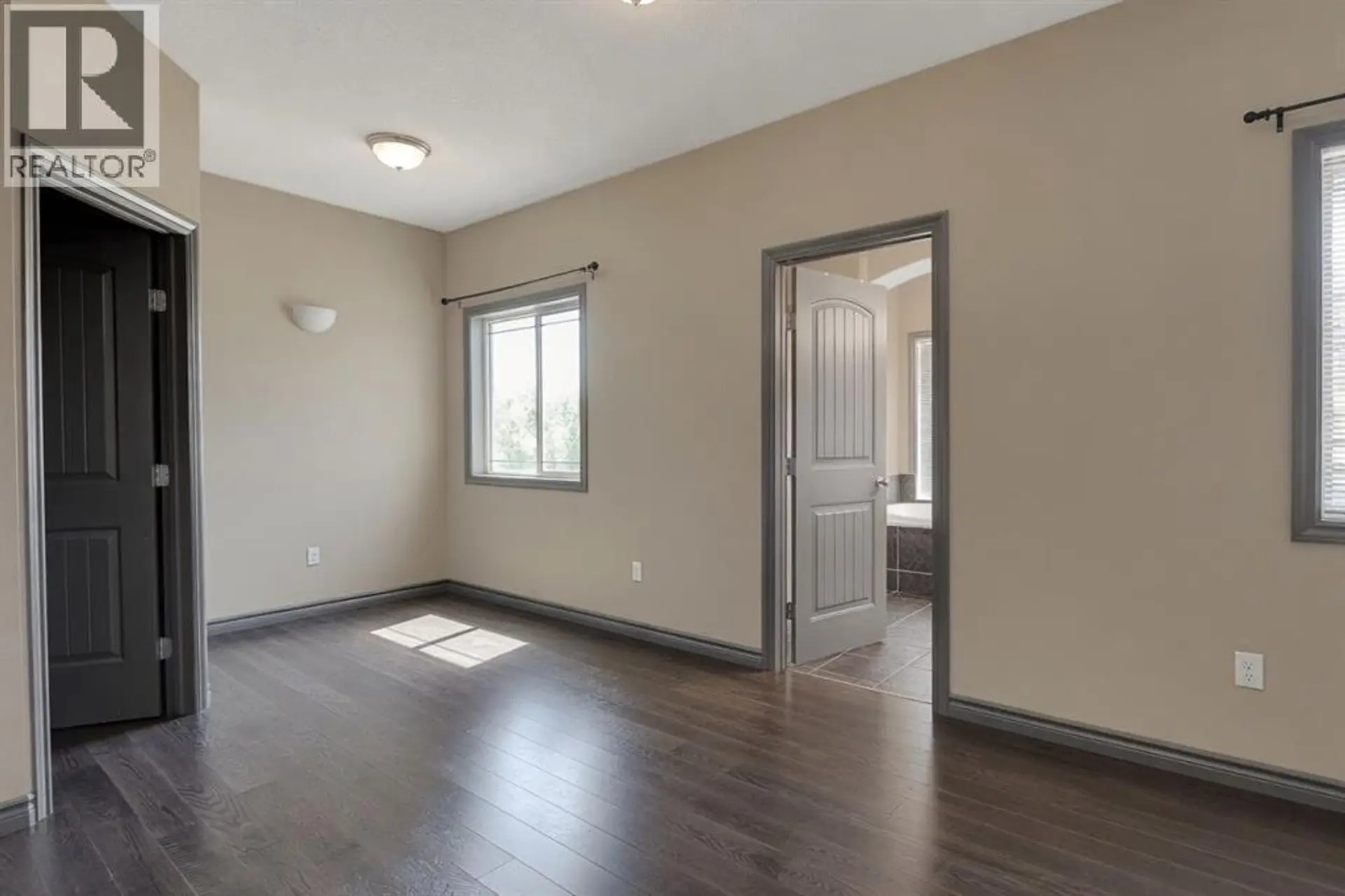 11113 66A Avenue - Image 11