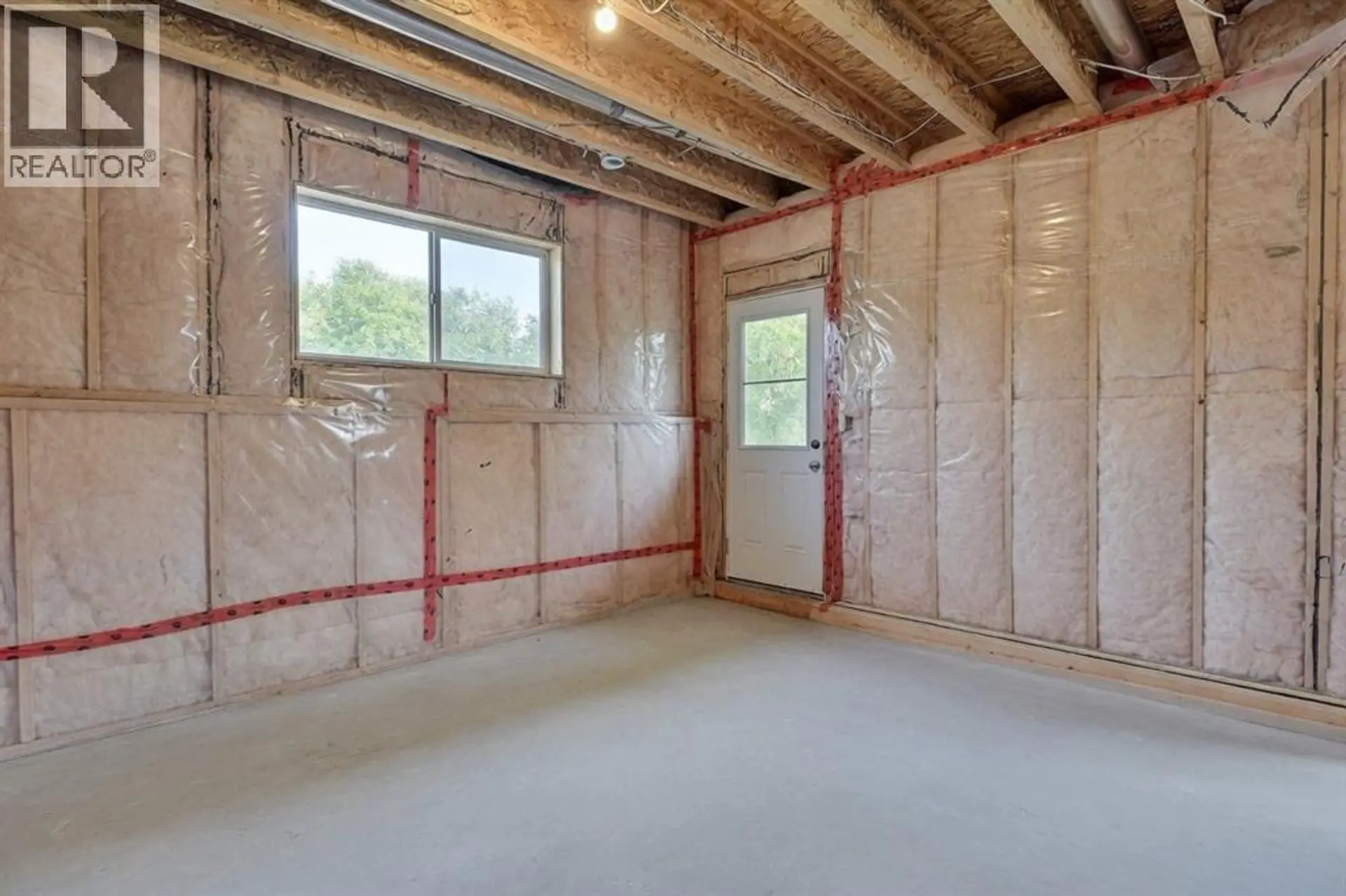 11113 66A Avenue - Image 14