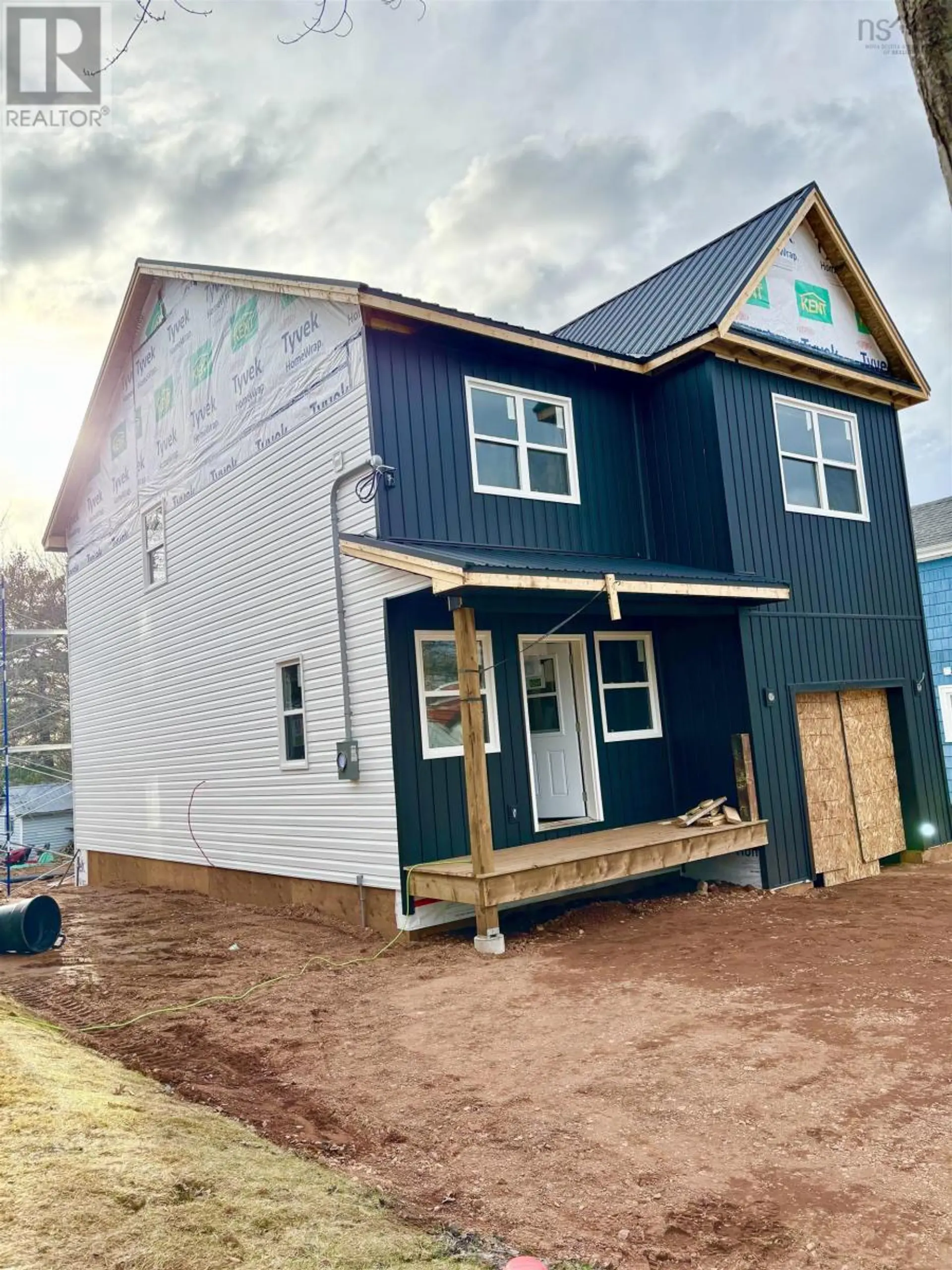 138 Pleasant Street - Image 2