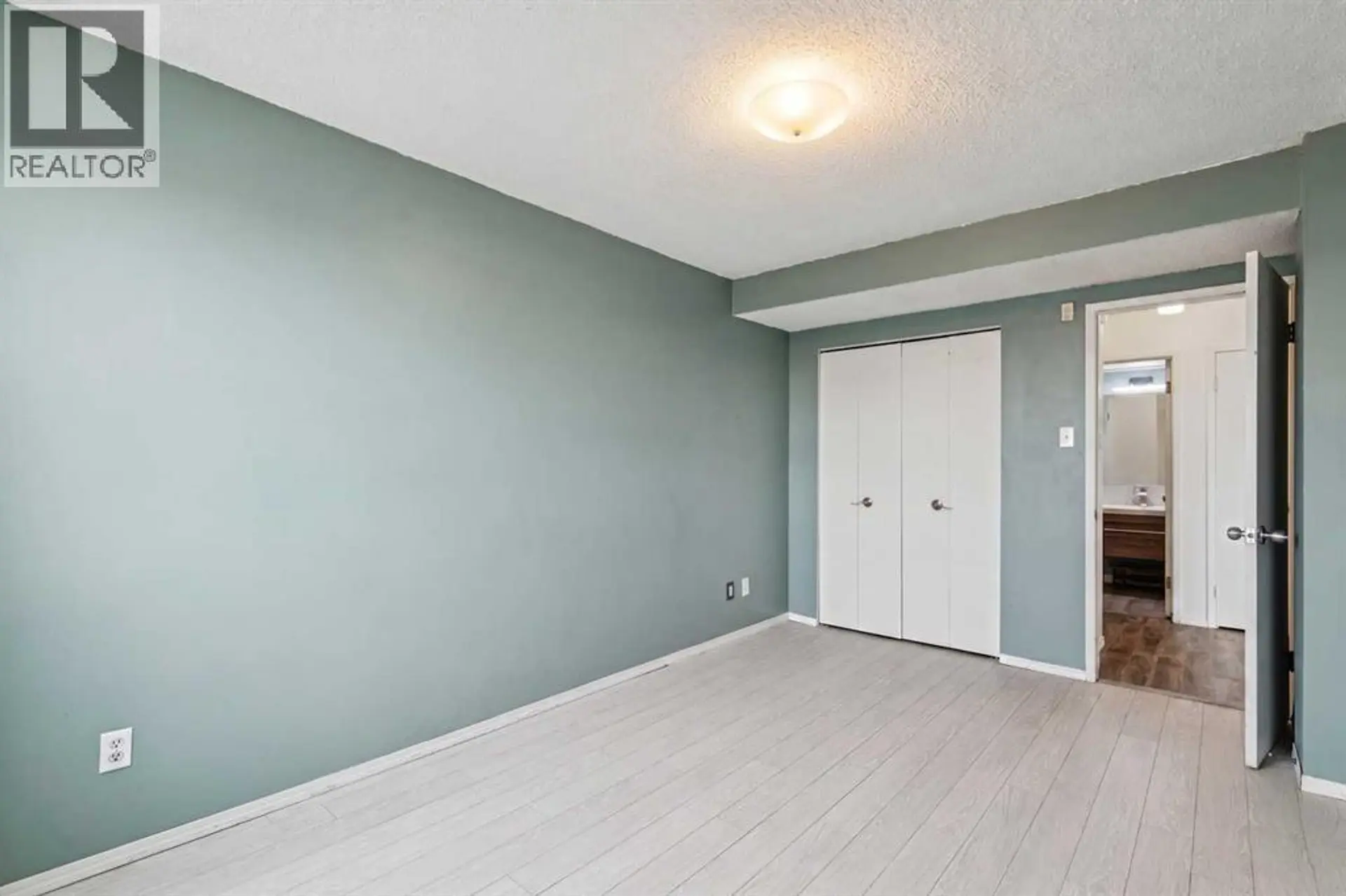 #405 510 58 Avenue SW - Image 14