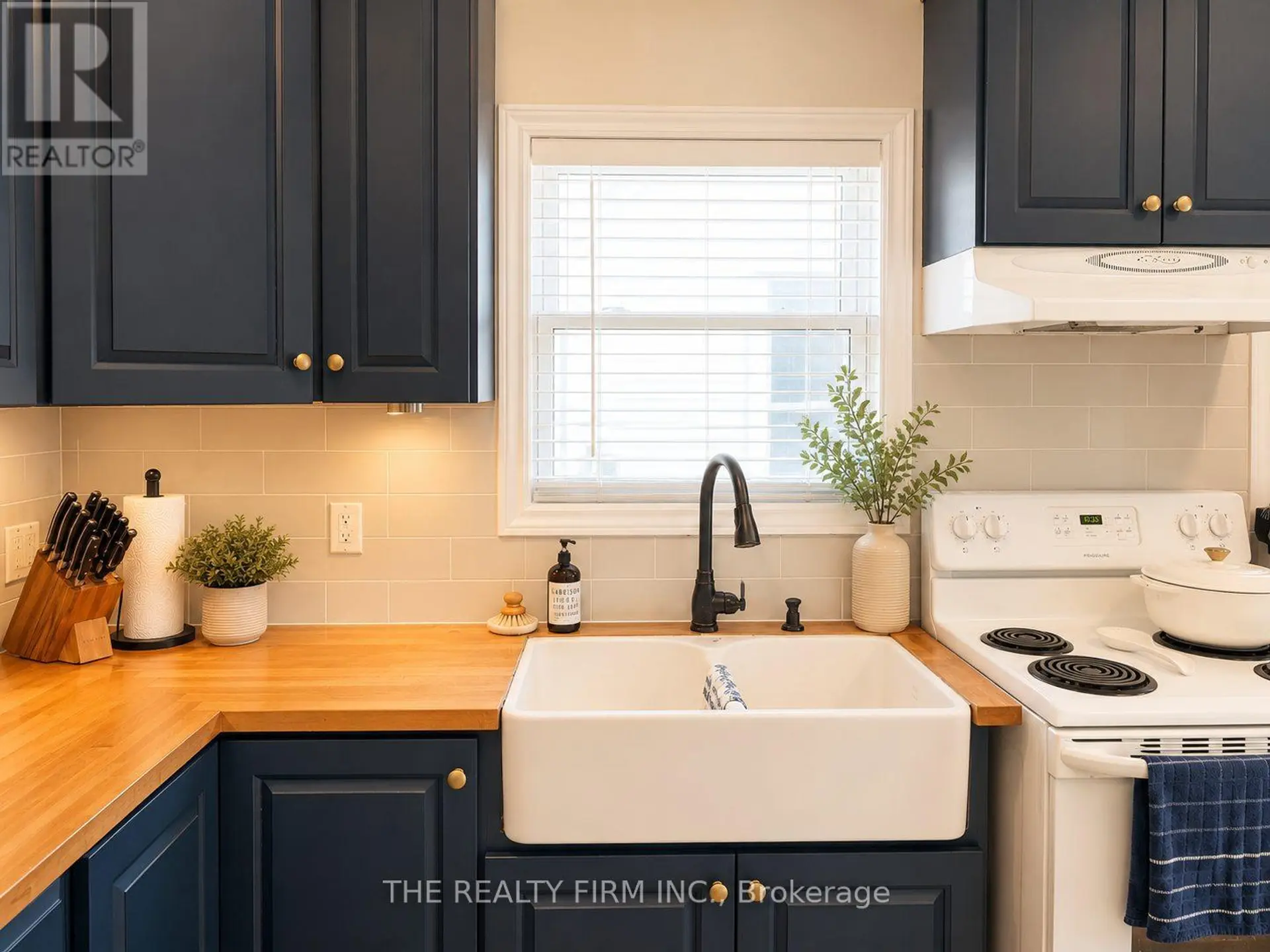 105 PINE LAWN AVENUE - Image 10