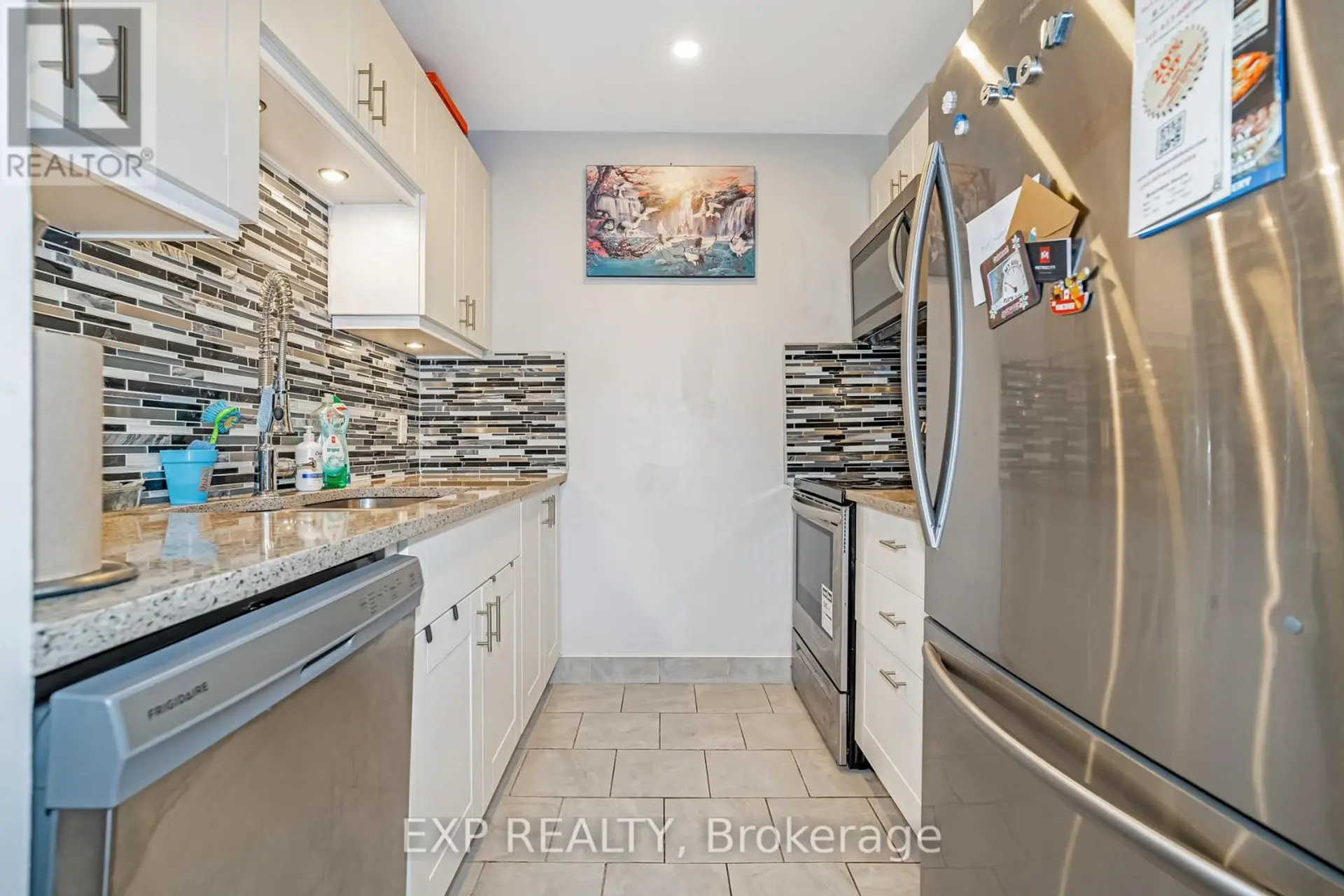 #12 2610 DRAPER AVENUE - Image 5
