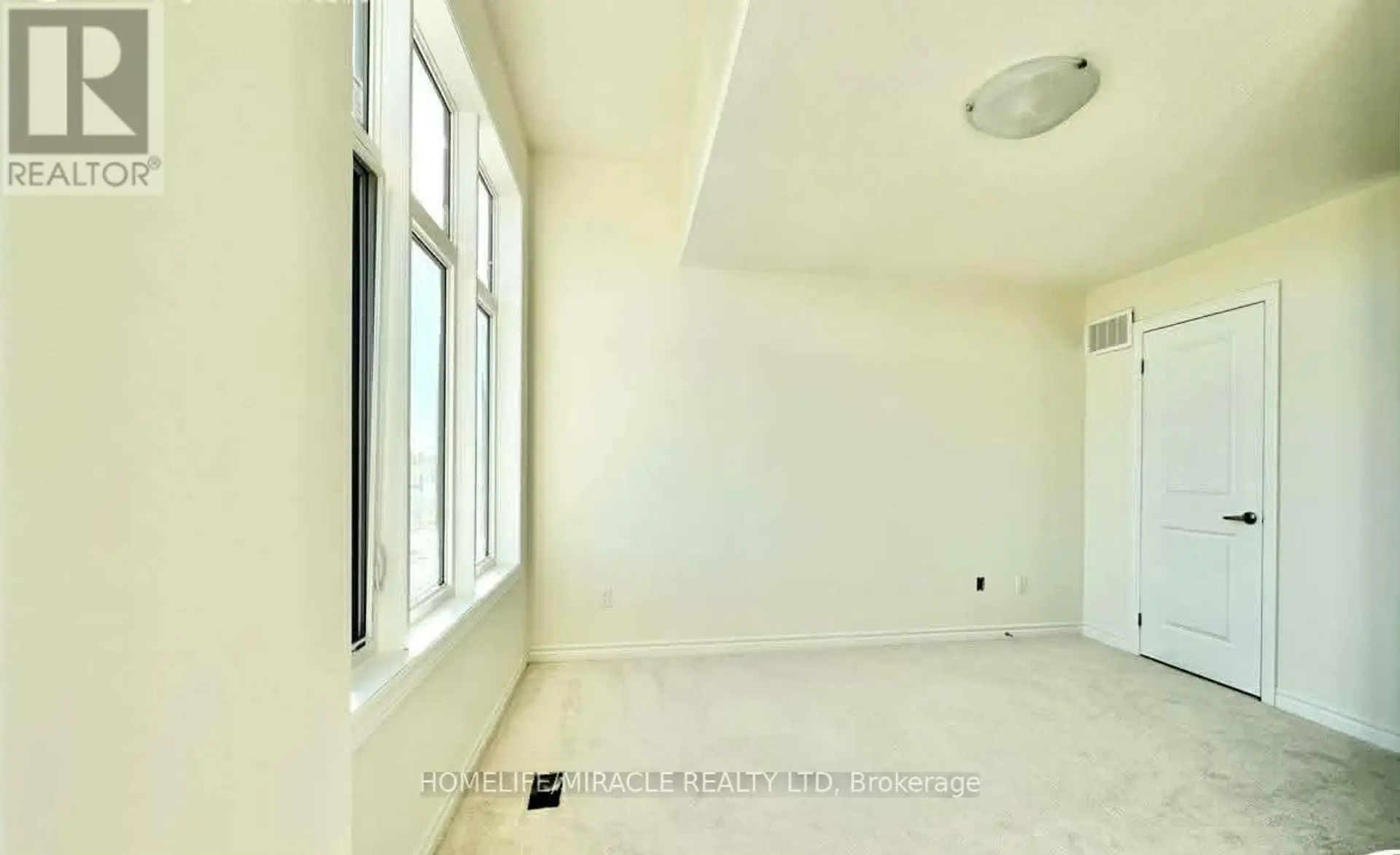 432 OKANAGAN PATH - Image 11