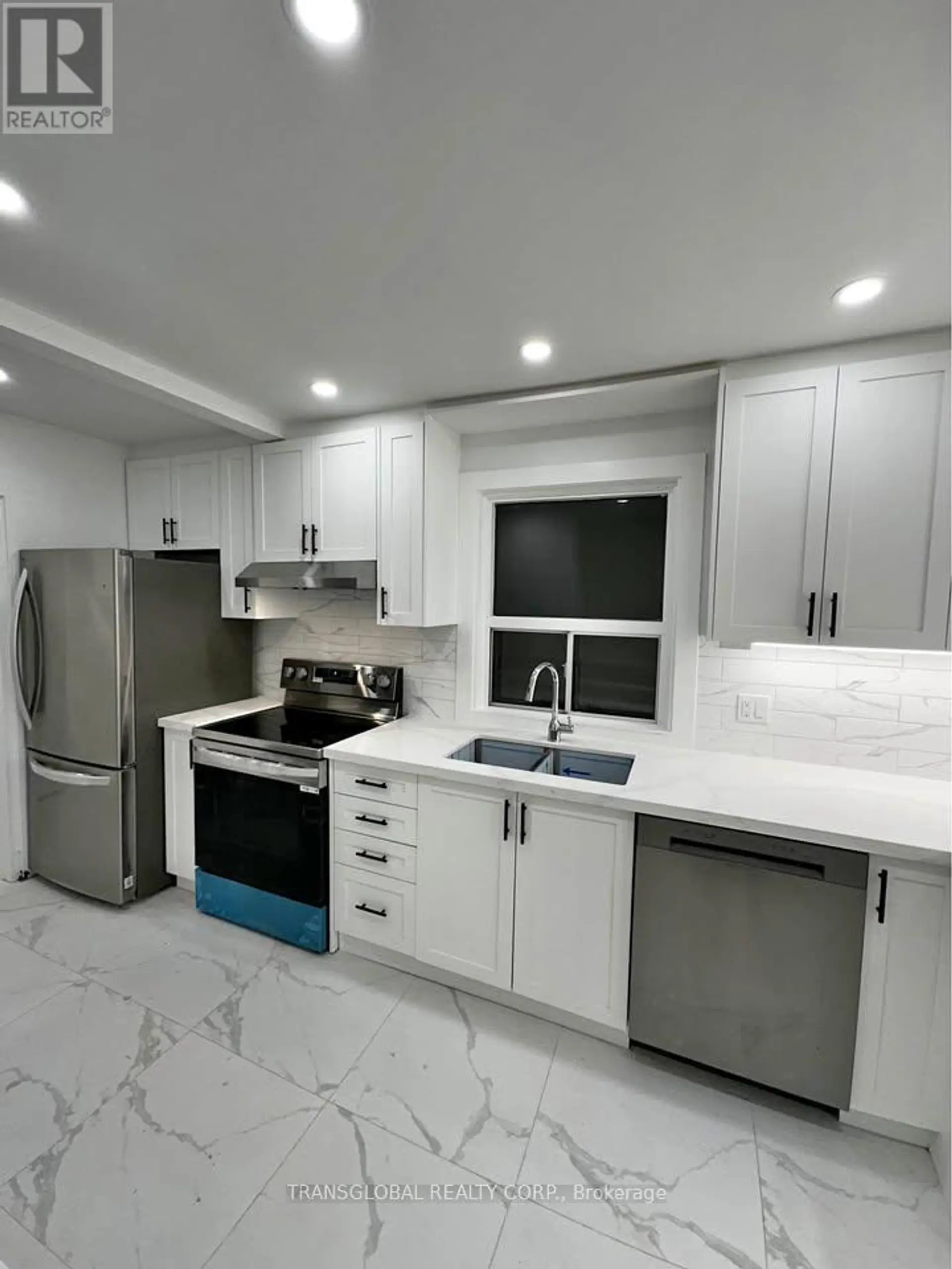 10 ANTICOSTI DRIVE - Image 1