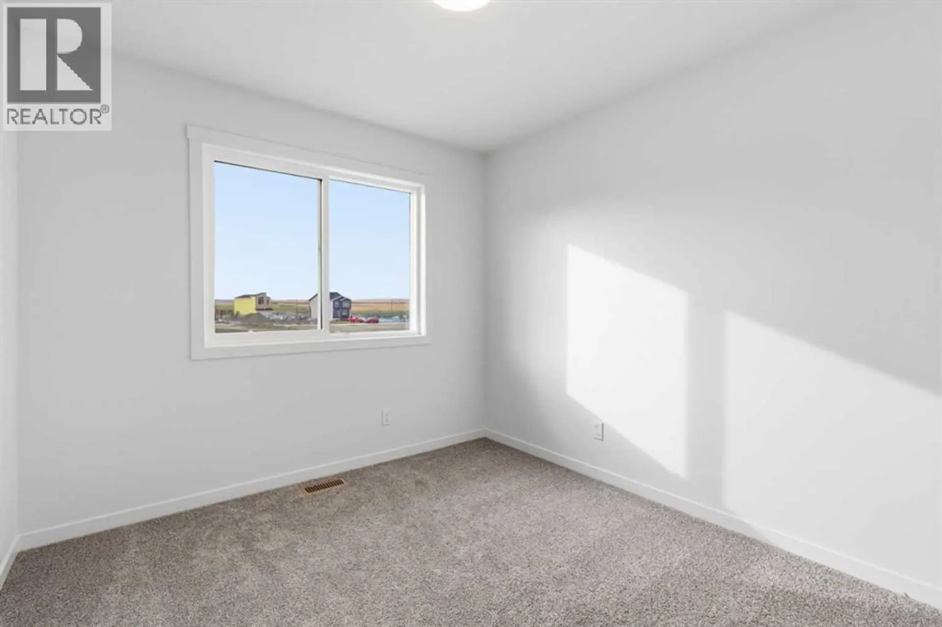 199 Annette Landing NW - Image 13
