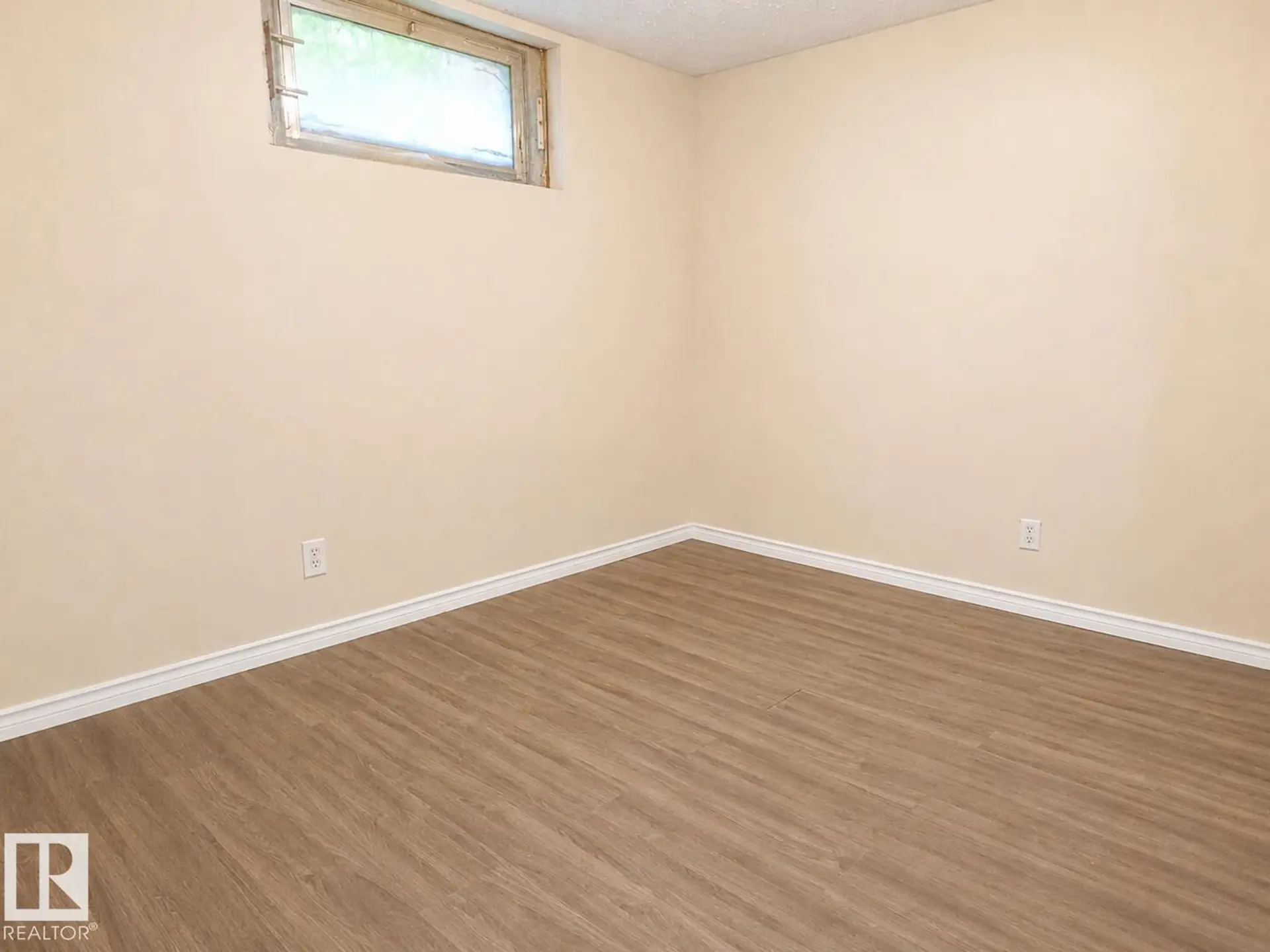8712 162 ST NW - Image 14