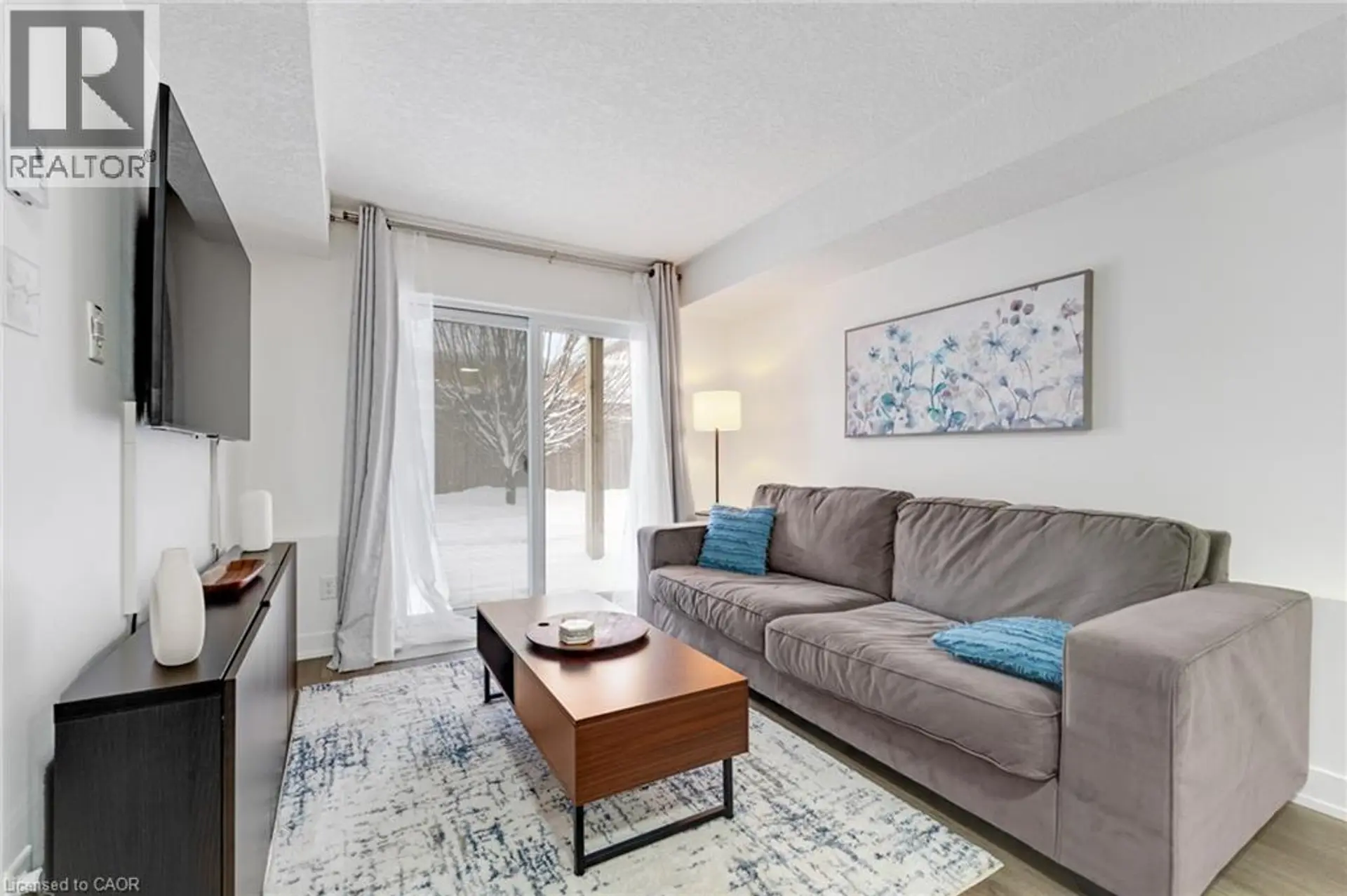 #1C 185 WINDALE Crescent - Image 11
