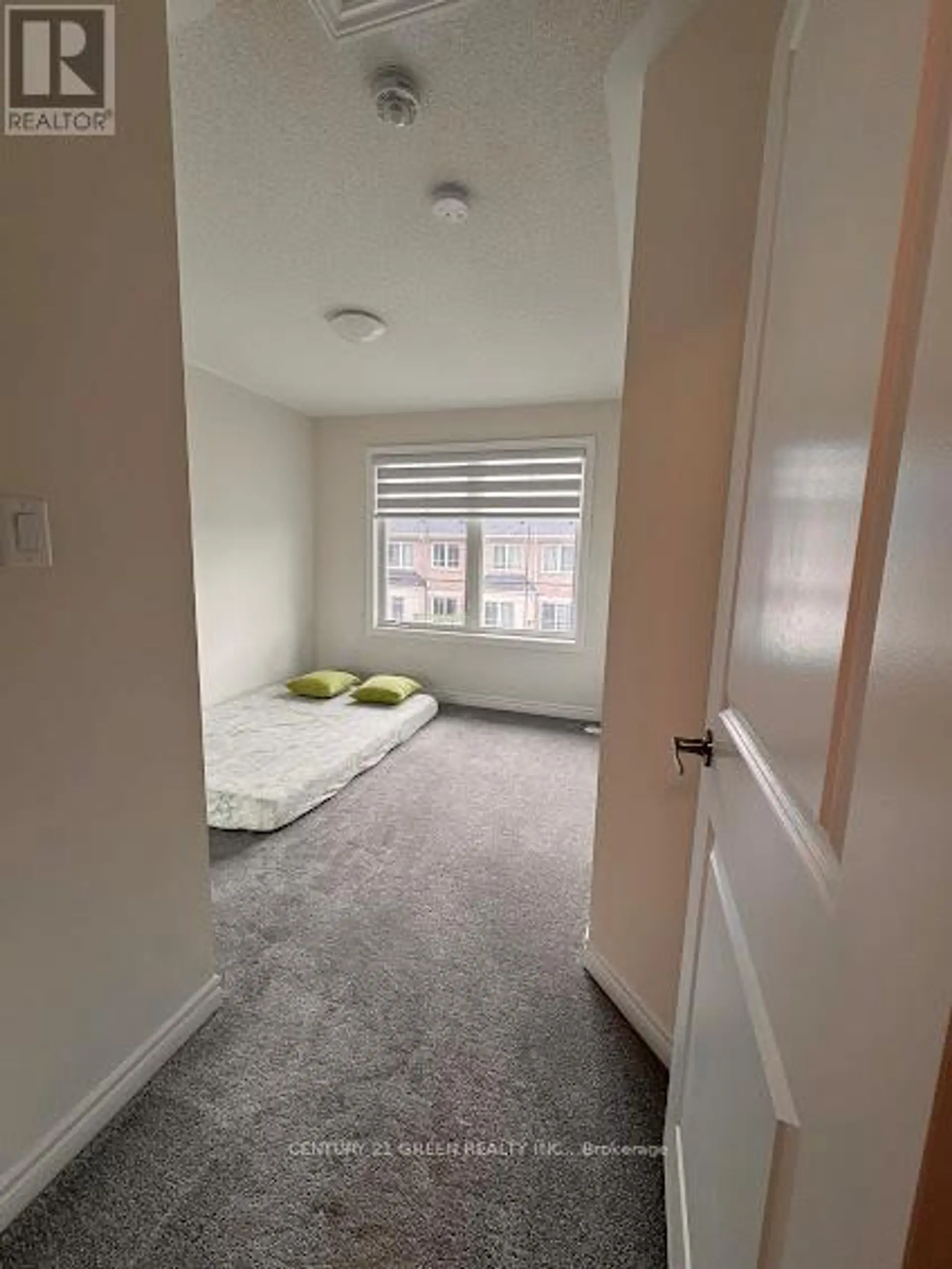 #8 480 BERESFORD PATH - Image 13