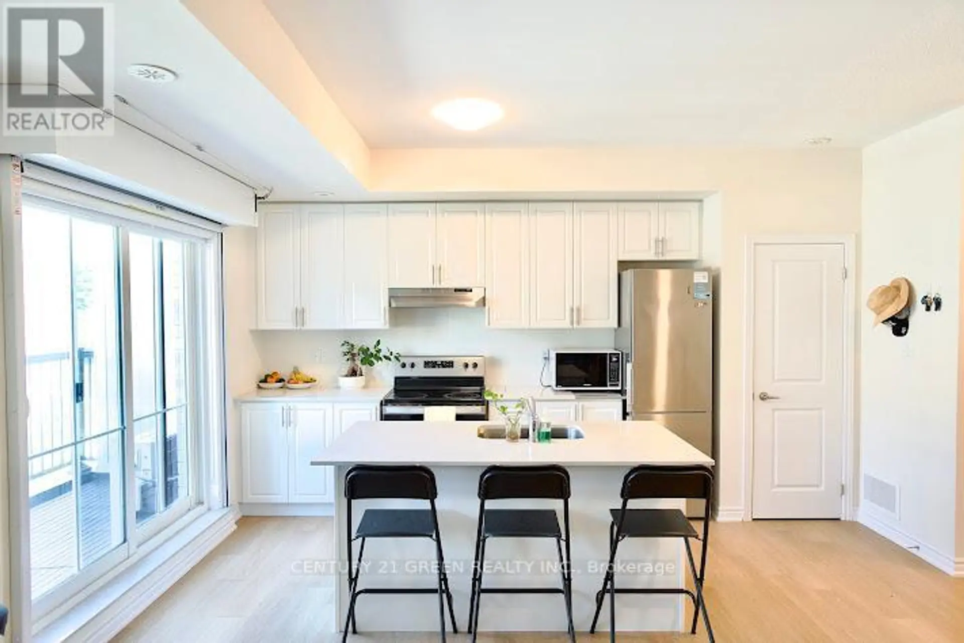 #8 480 BERESFORD PATH - Image 9
