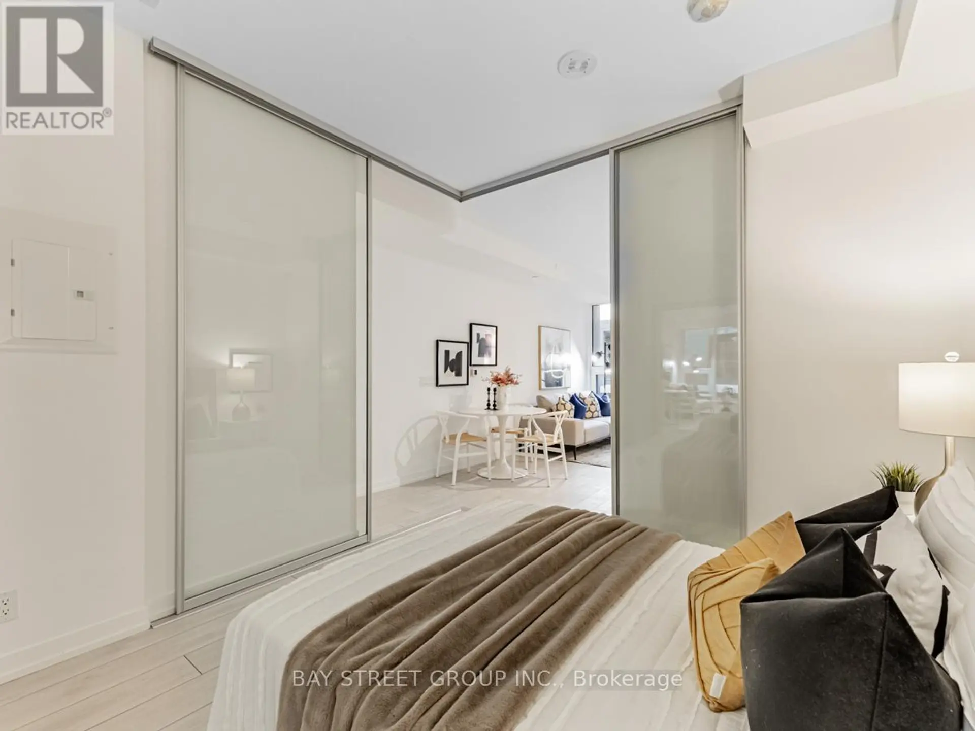 #312 55 MERCER STREET - Image 9