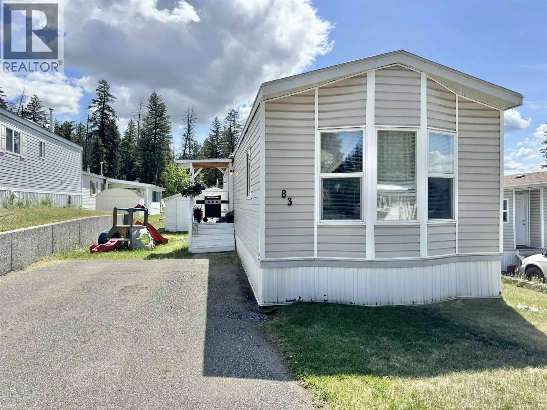 #83 770 N ELEVENTH AVENUE - Image 1