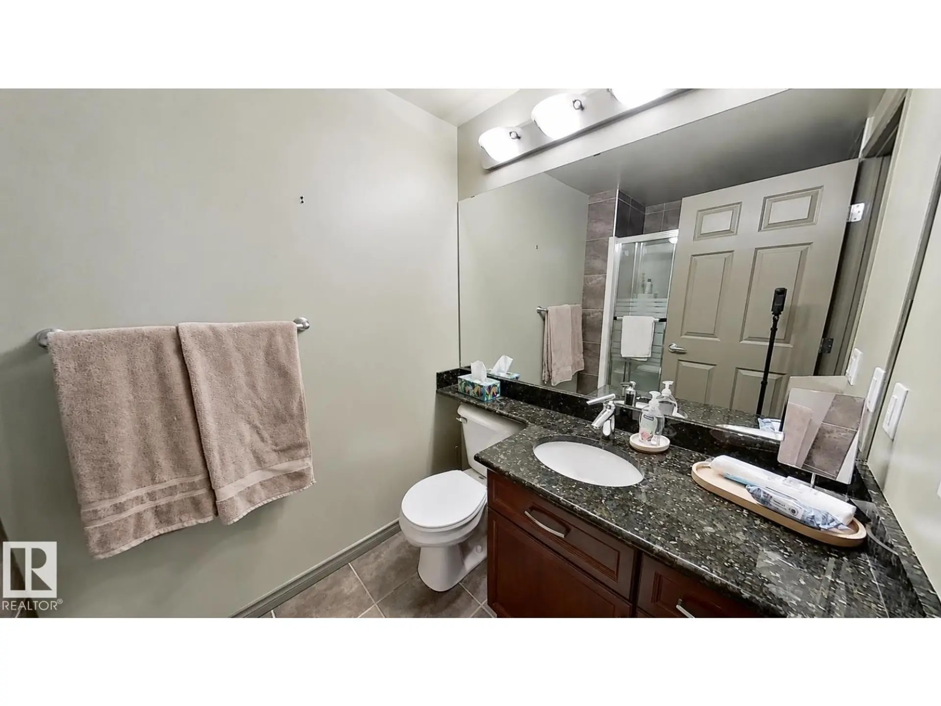 #610 10303 111 ST NW - Image 9