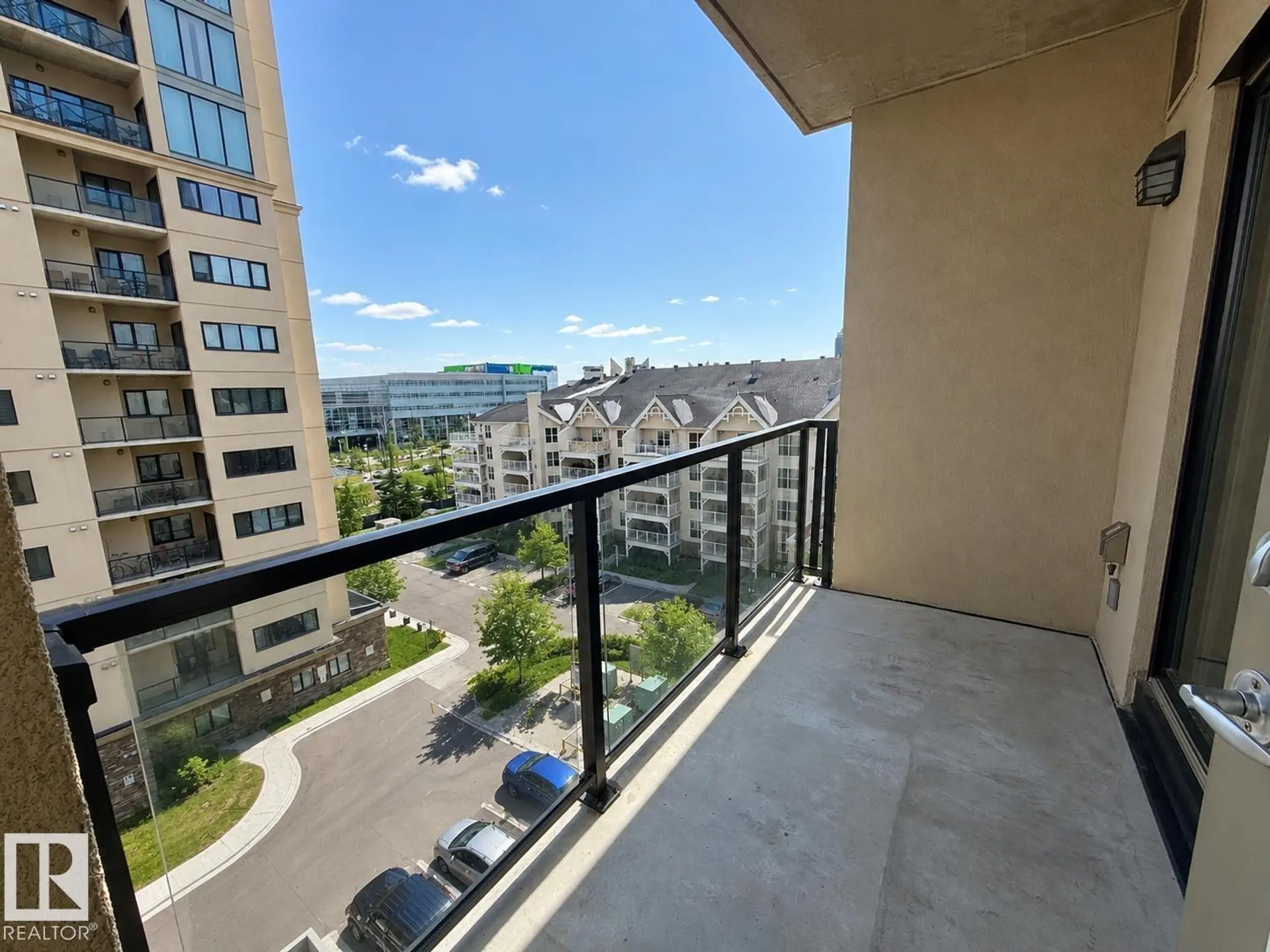 #610 10303 111 ST NW - Image 12