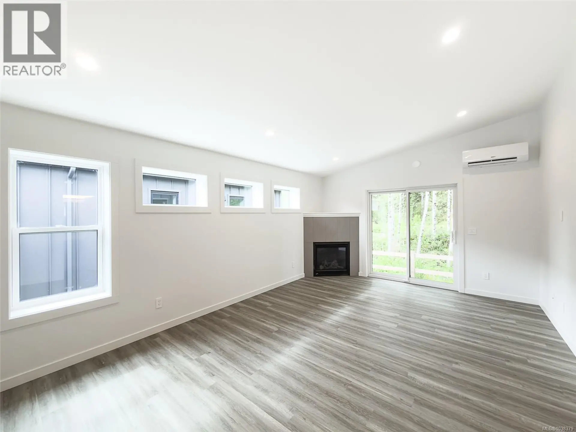 #33 3025 Royston Rd - Image 6