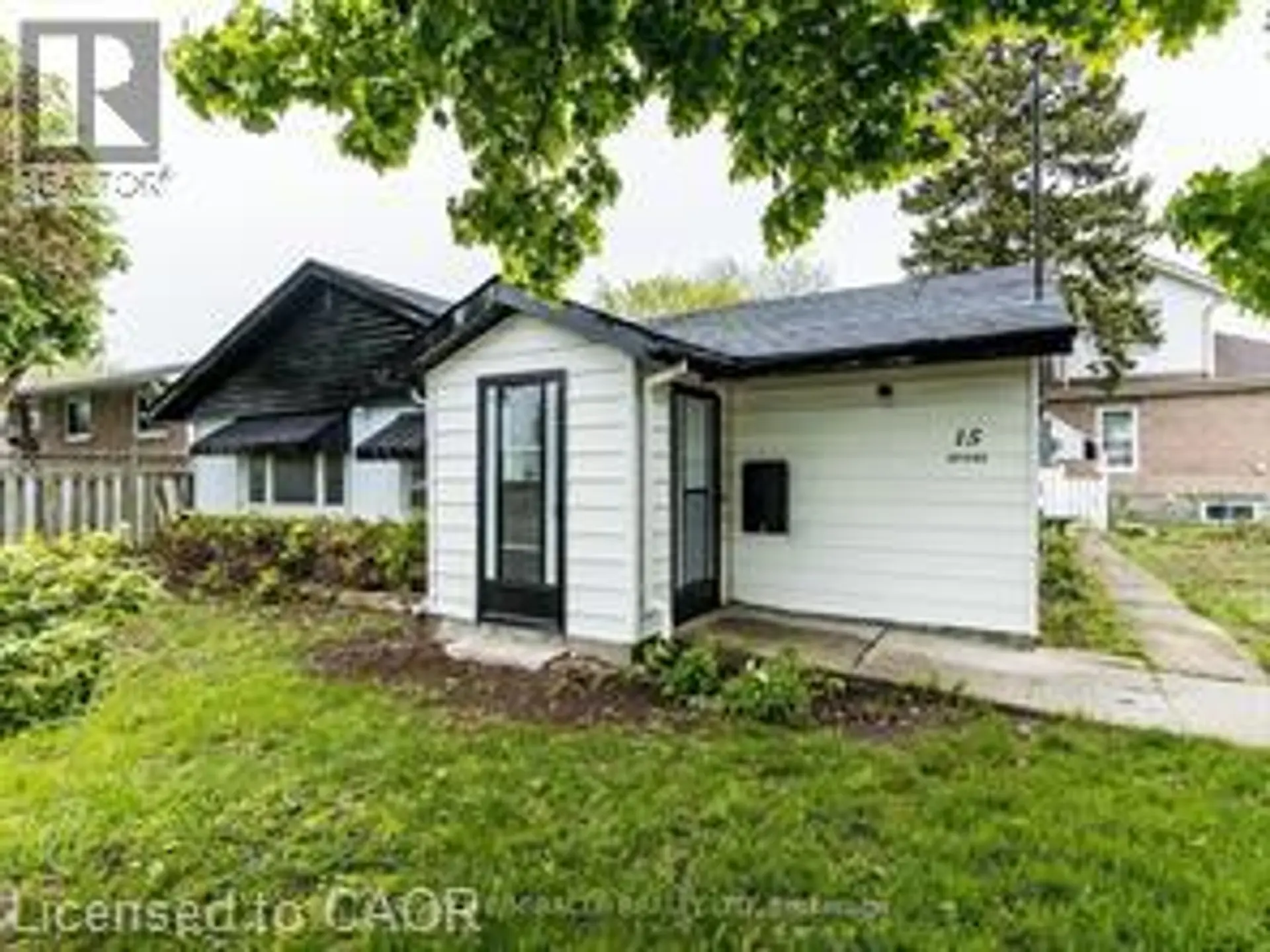 15 SPIERS Crescent - Image 3