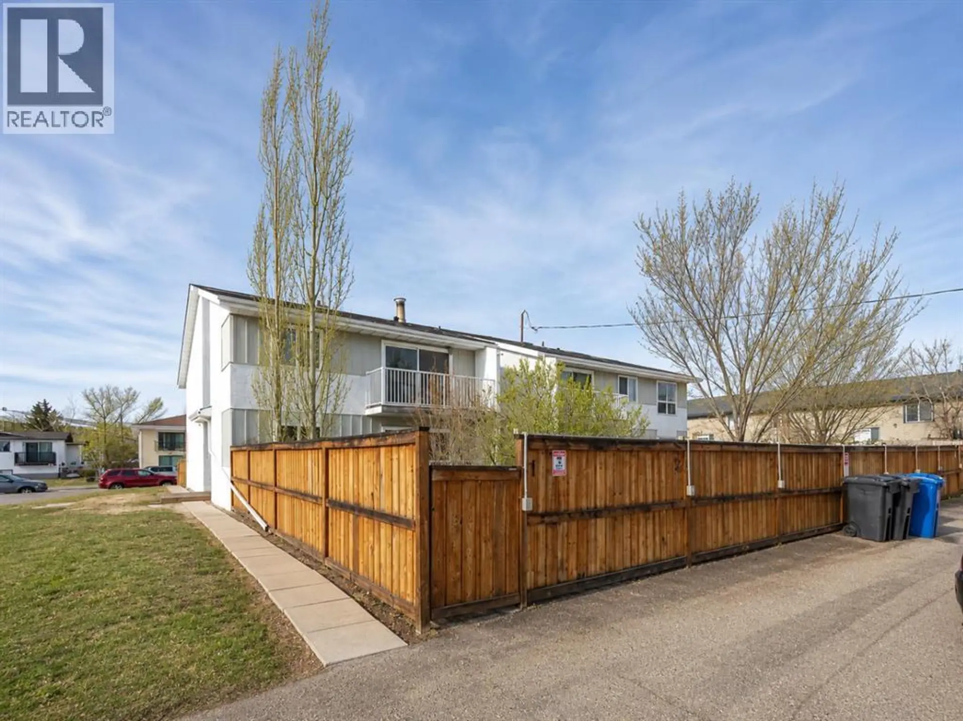 #5 4328 75 Street NW - Image 15