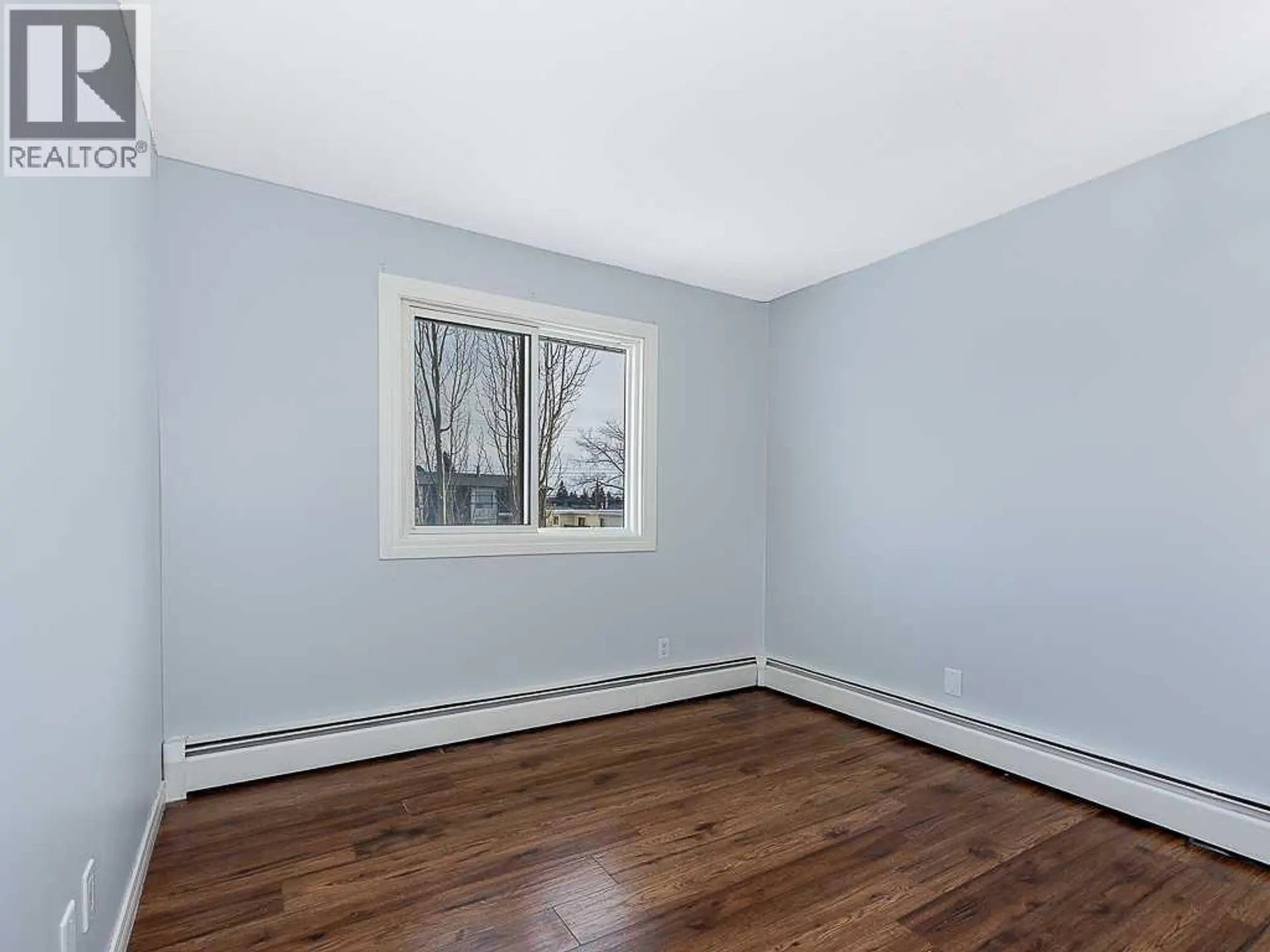 #5 4328 75 Street NW - Image 7