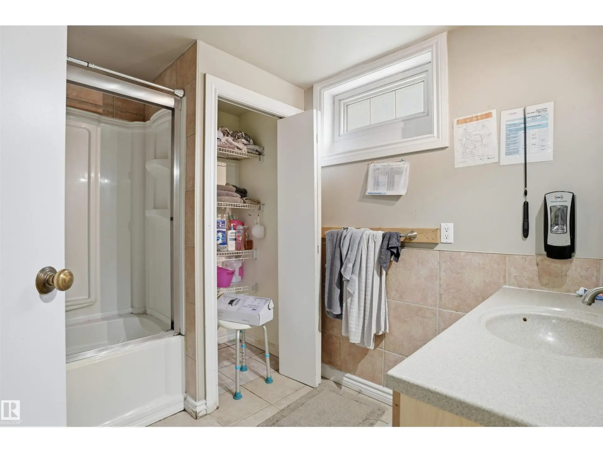 12908 120 AV NW - Image 12