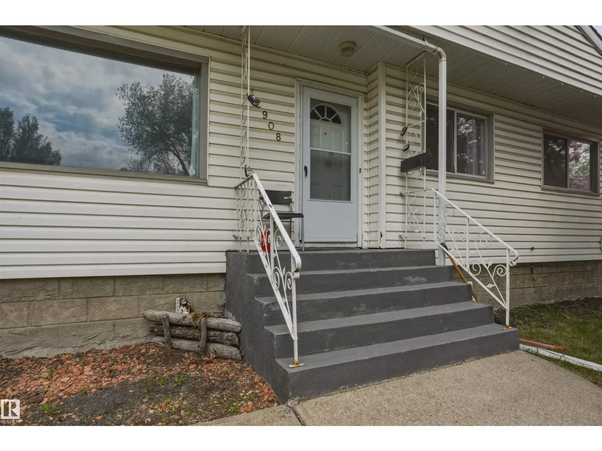 12908 120 AV NW - Image 2