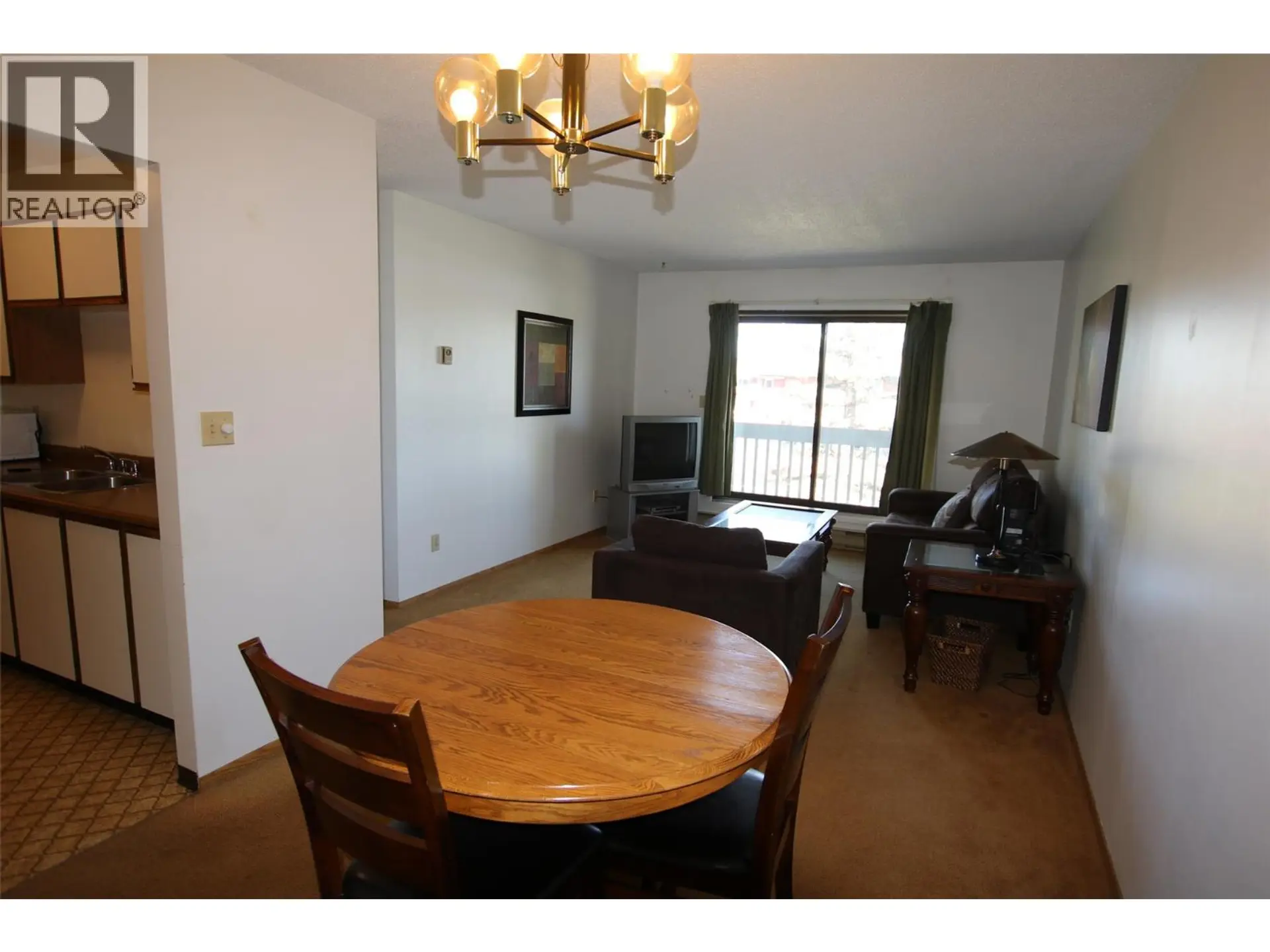 #310 320 NORTHGATE Road - Image 4