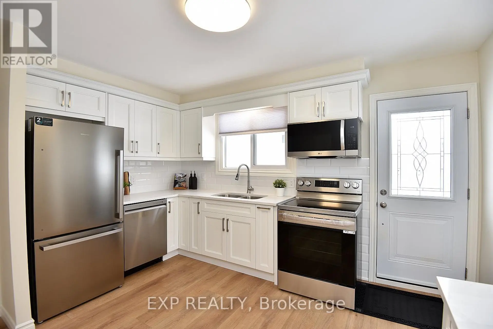 47 ODESSA STREET - Image 8