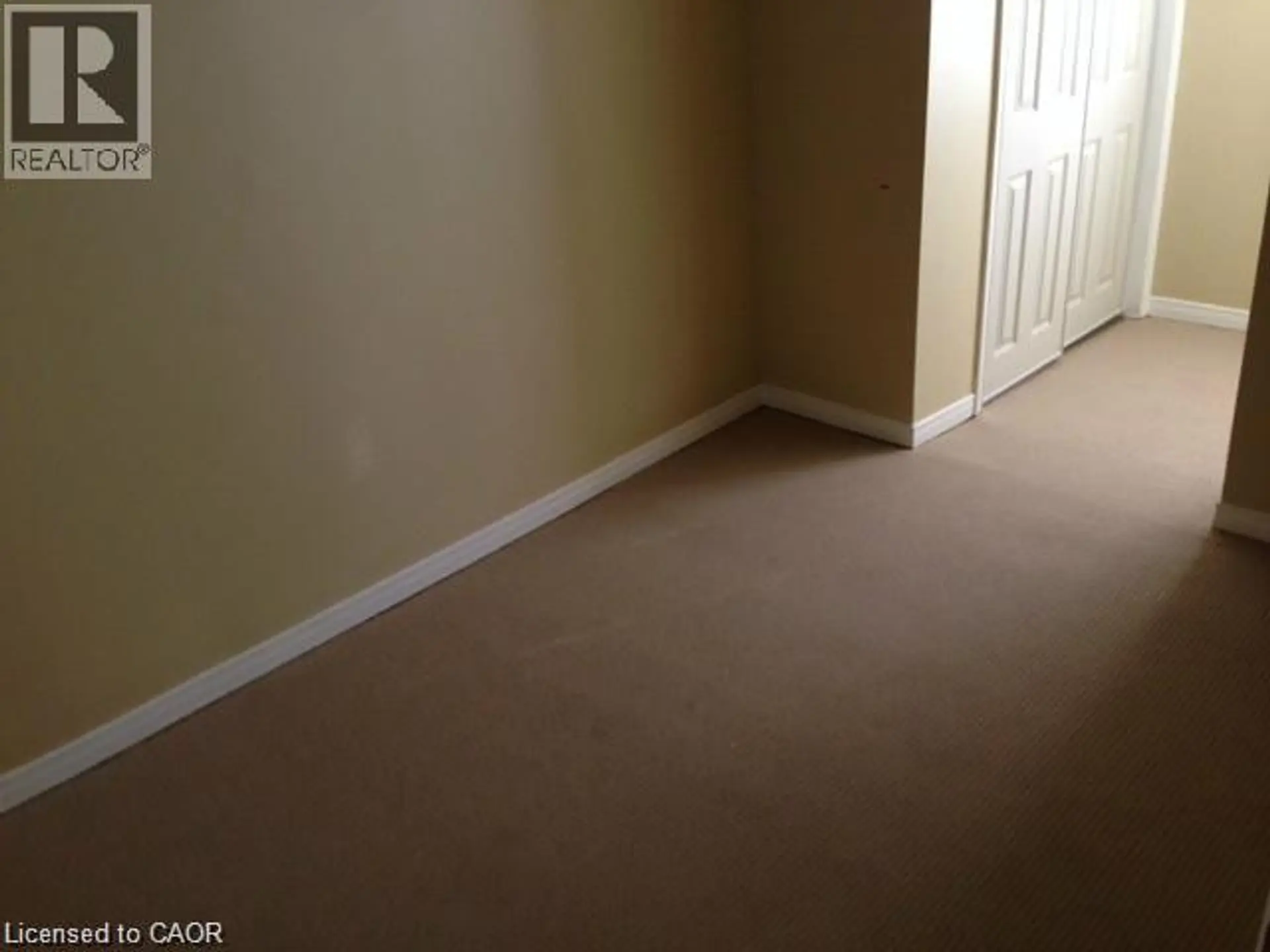 456 JACKSON Street W - Image 9