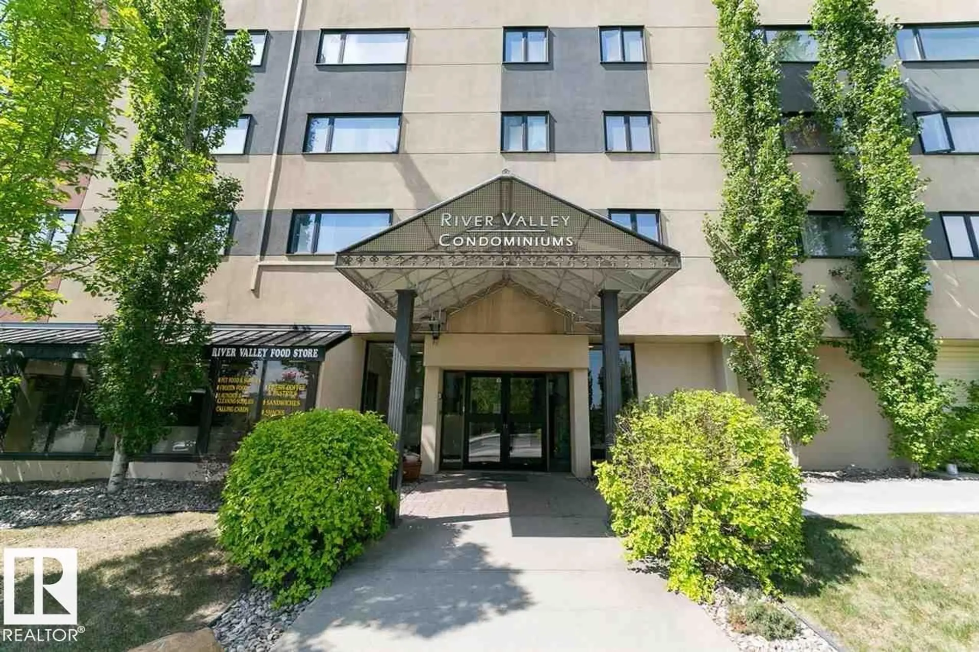 #901 9710 105 ST NW - Image 1