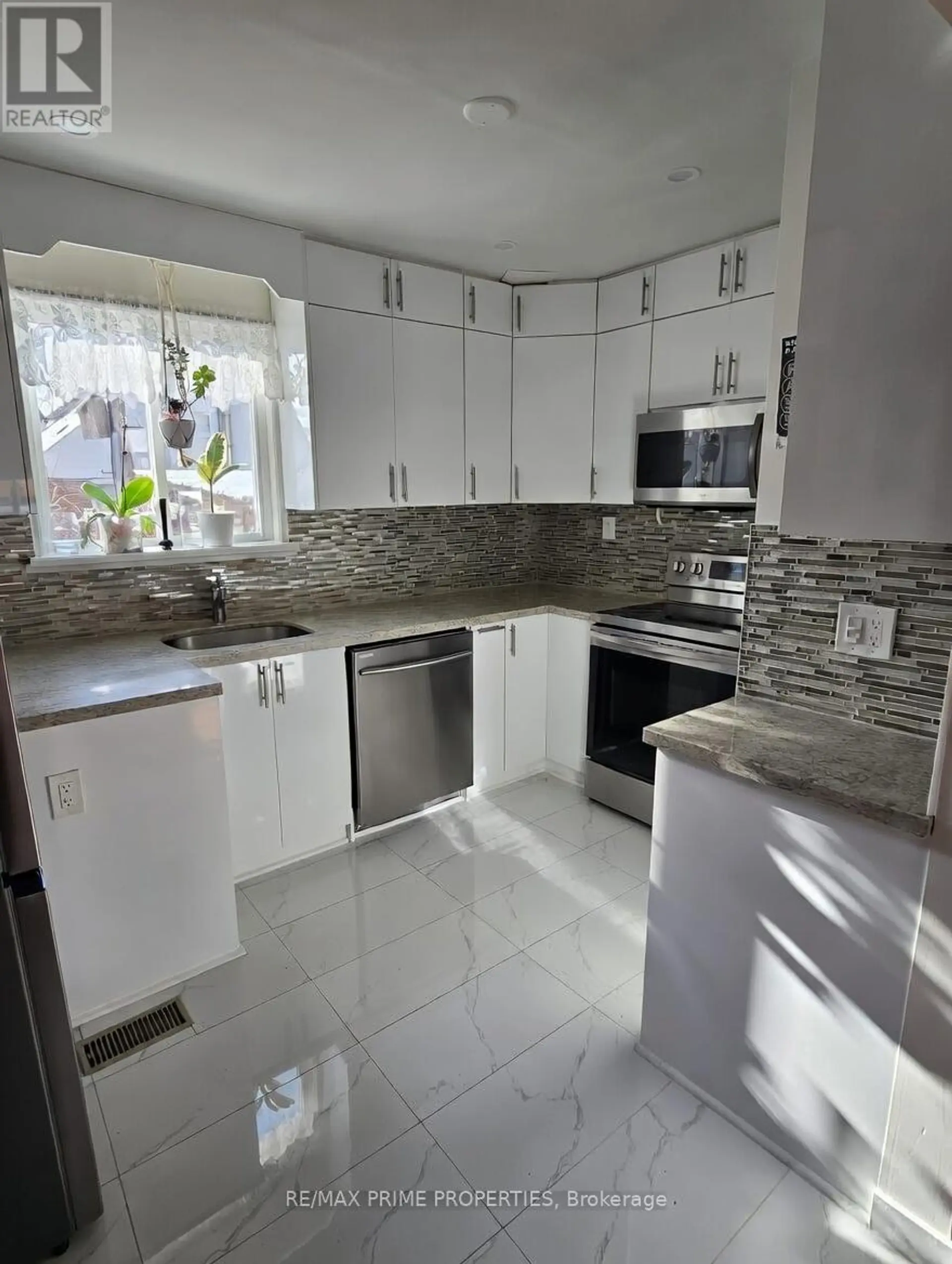 3 TIMGREN DRIVE - Image 7