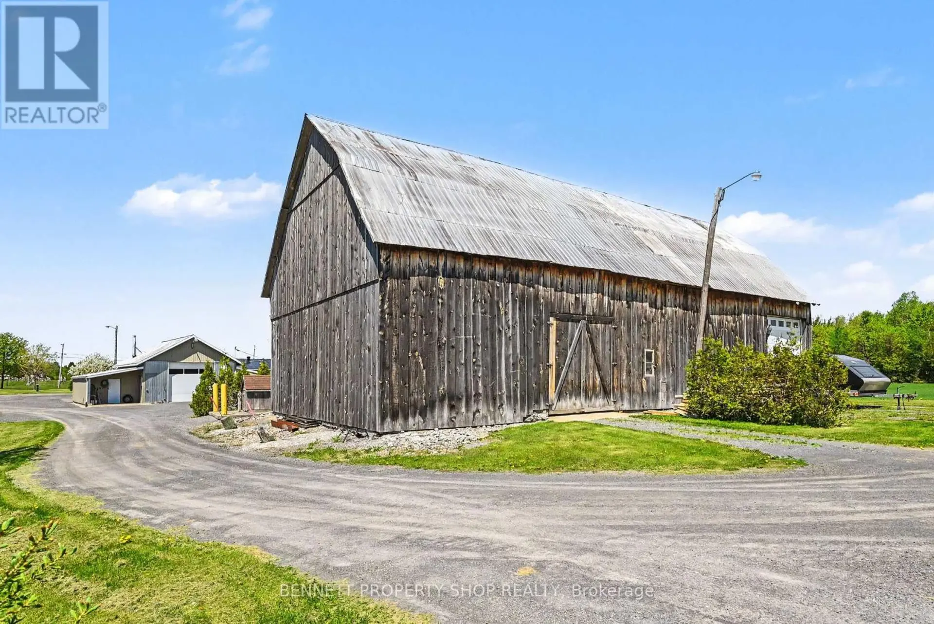 20500 GLEN ROBERTSON ROAD - Image 17