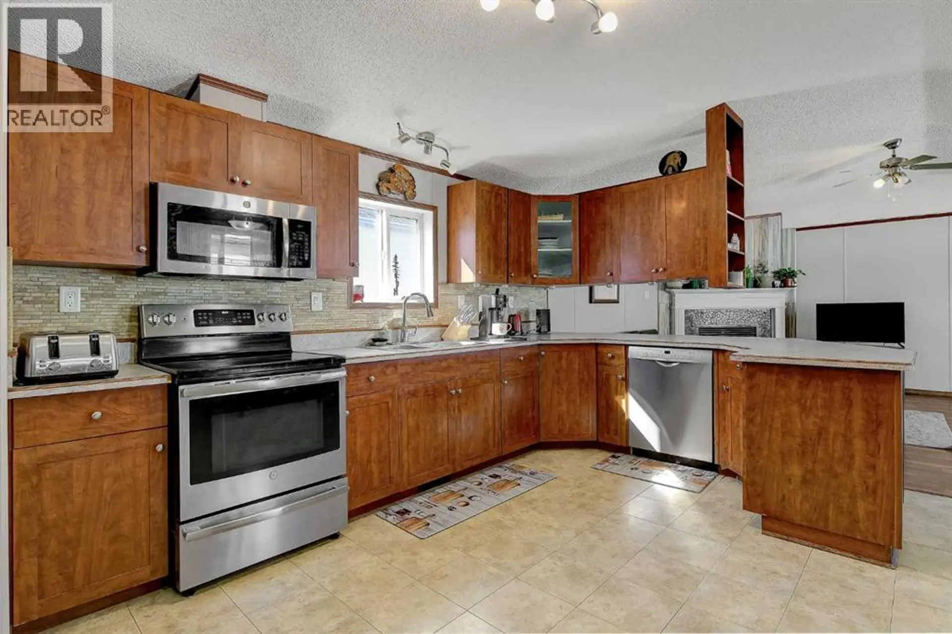 8609 89 Street - Image 3