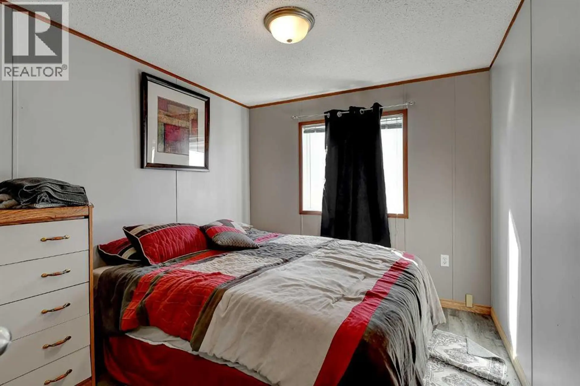 8609 89 Street - Image 17