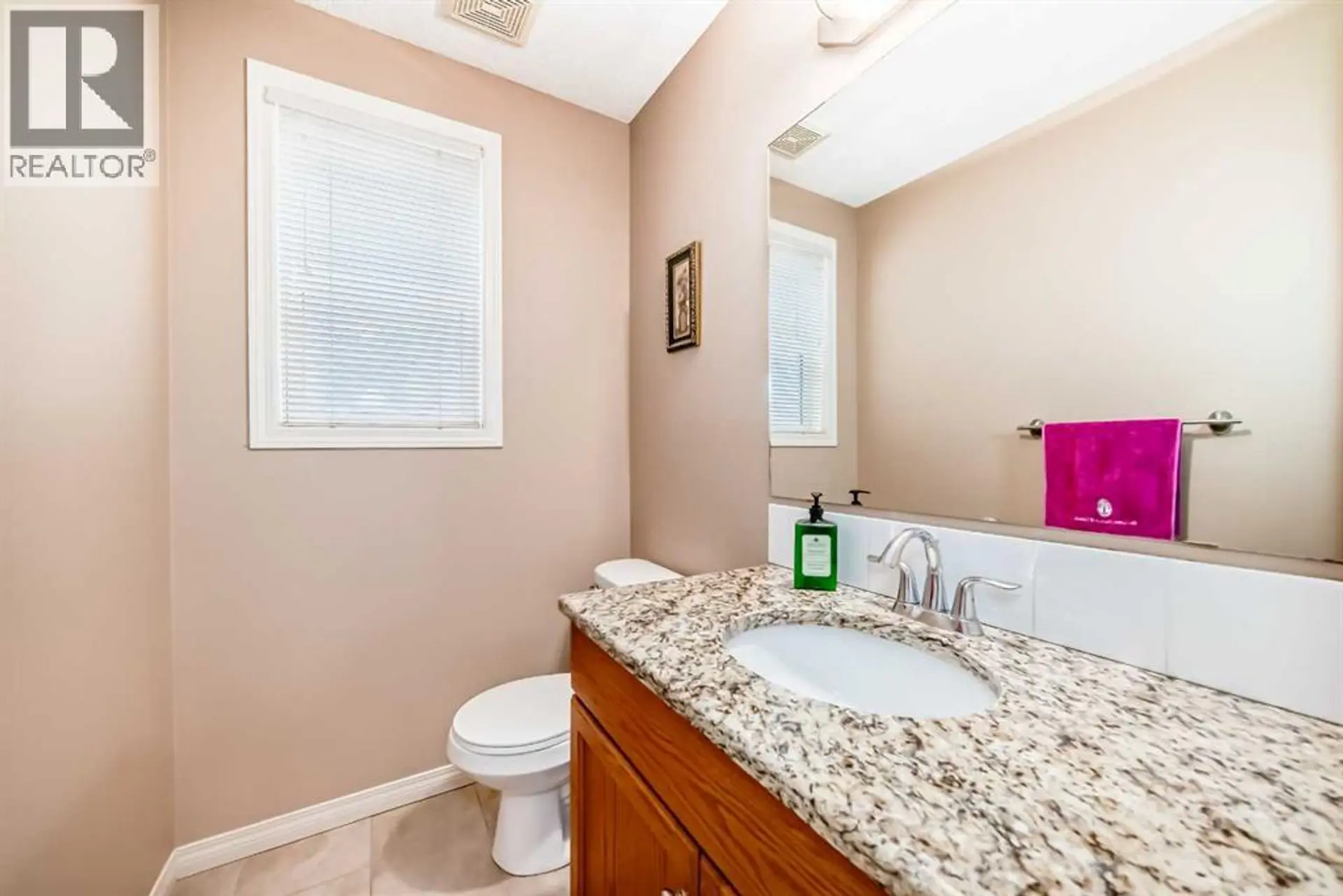 737 Wentworth Place SW - Image 7
