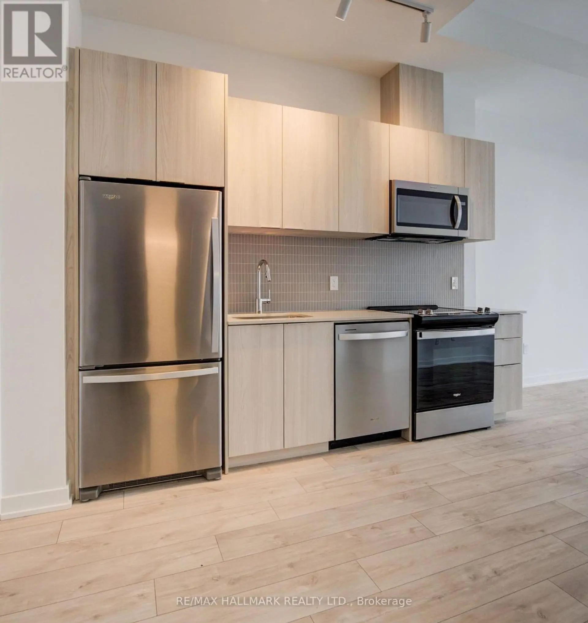 #816 720 WHITLOCK AVENUE - Image 3