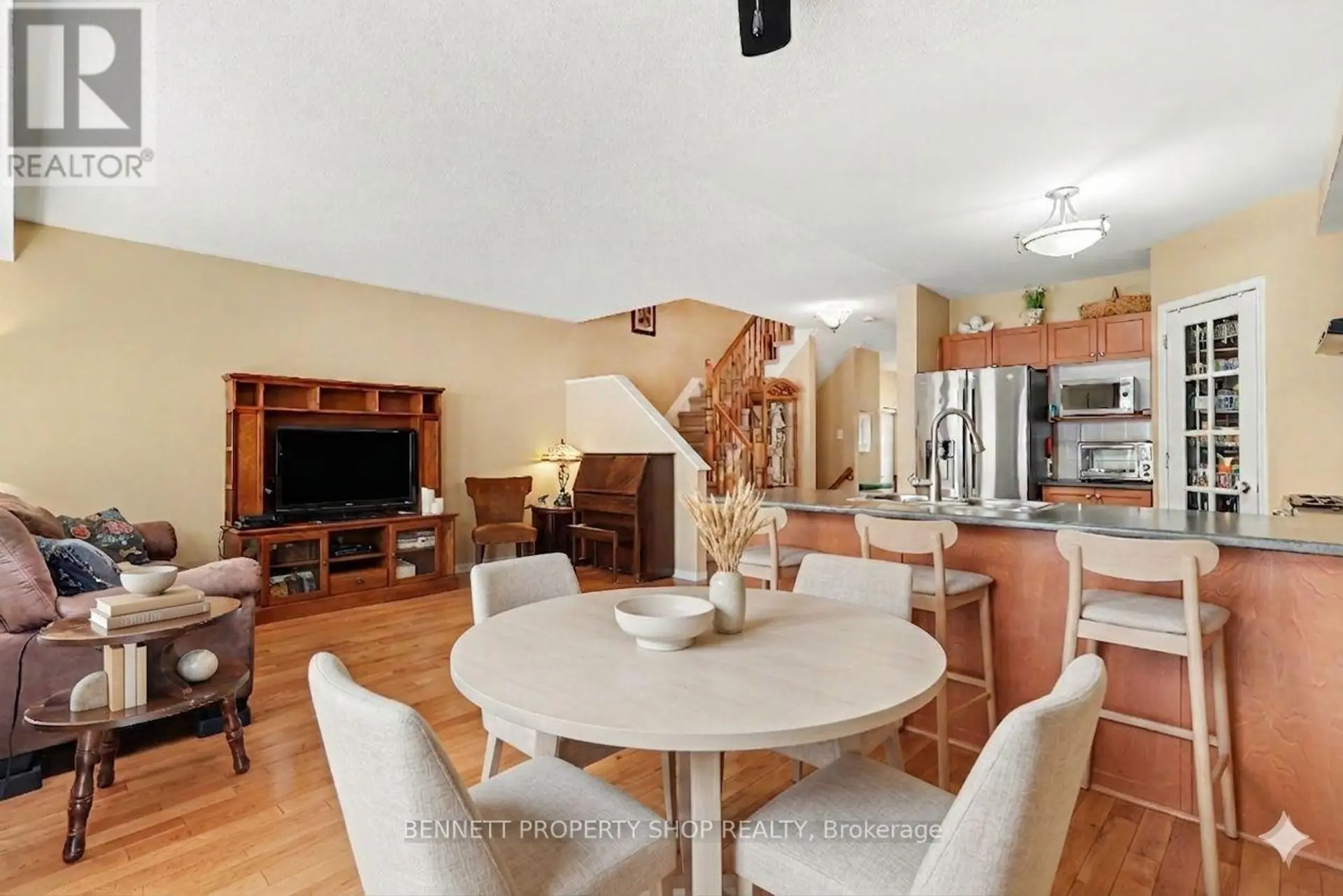 183 DESTINY PRIVATE - Image 5